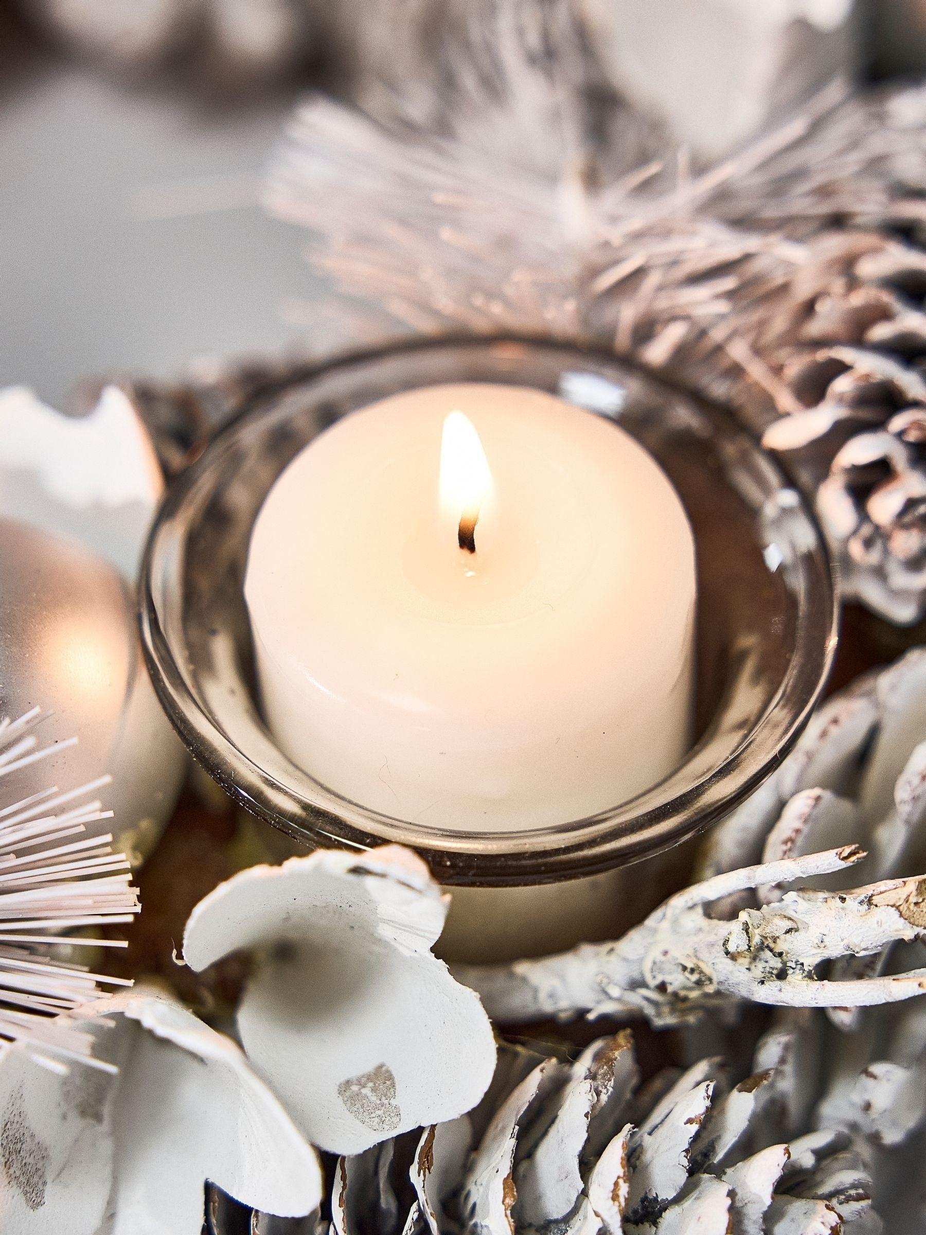 Dibor frosted tealight holder 30cm round - British product