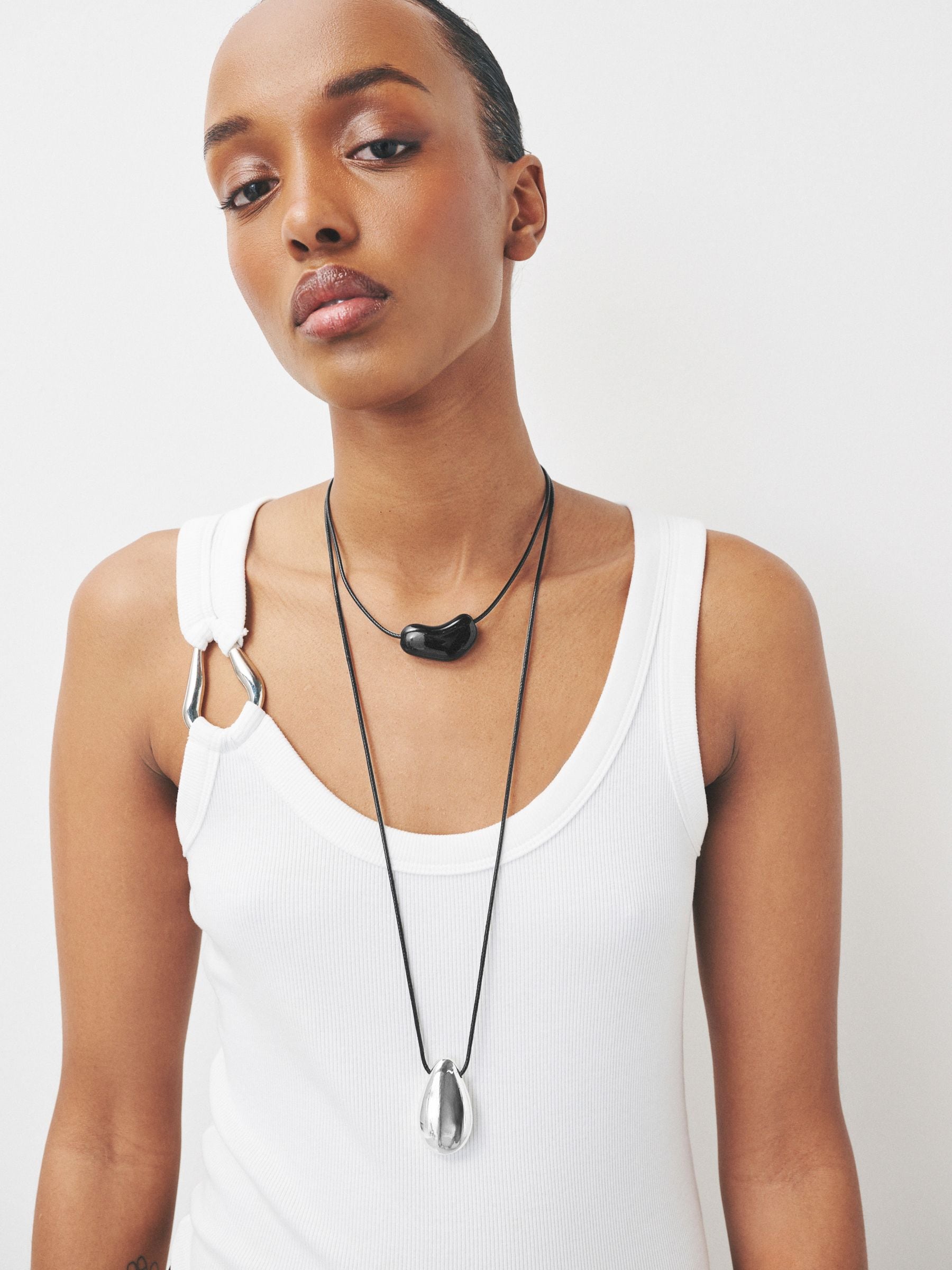 Cord pendant necklace black silver 2 layer - British product