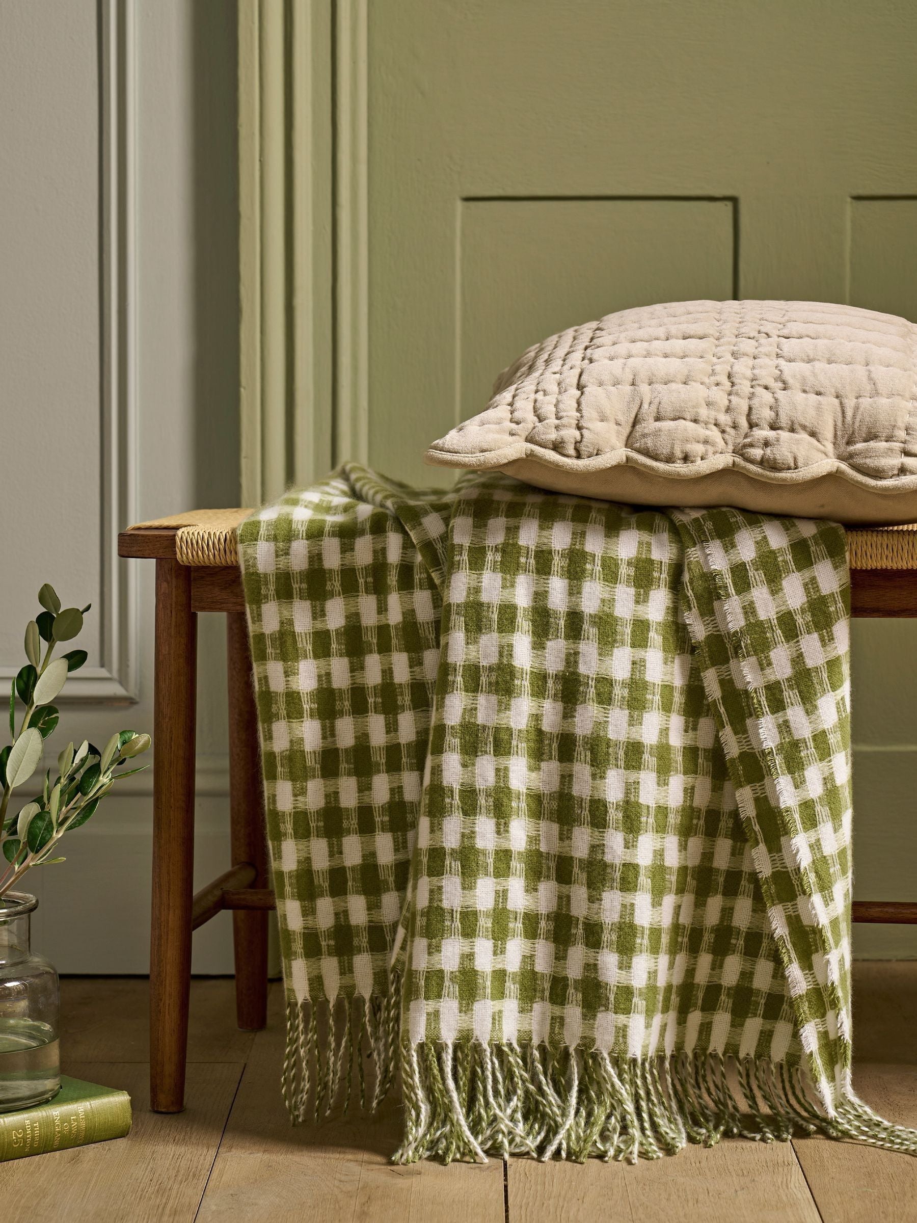 Laura Ashley olive green Knapton check throw 170x130cm, UK version