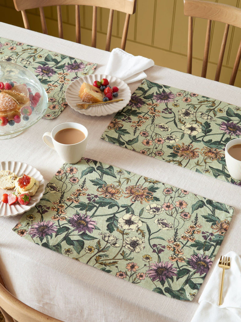 Wylder set of 4 green wallflower botanical placemats, UK version