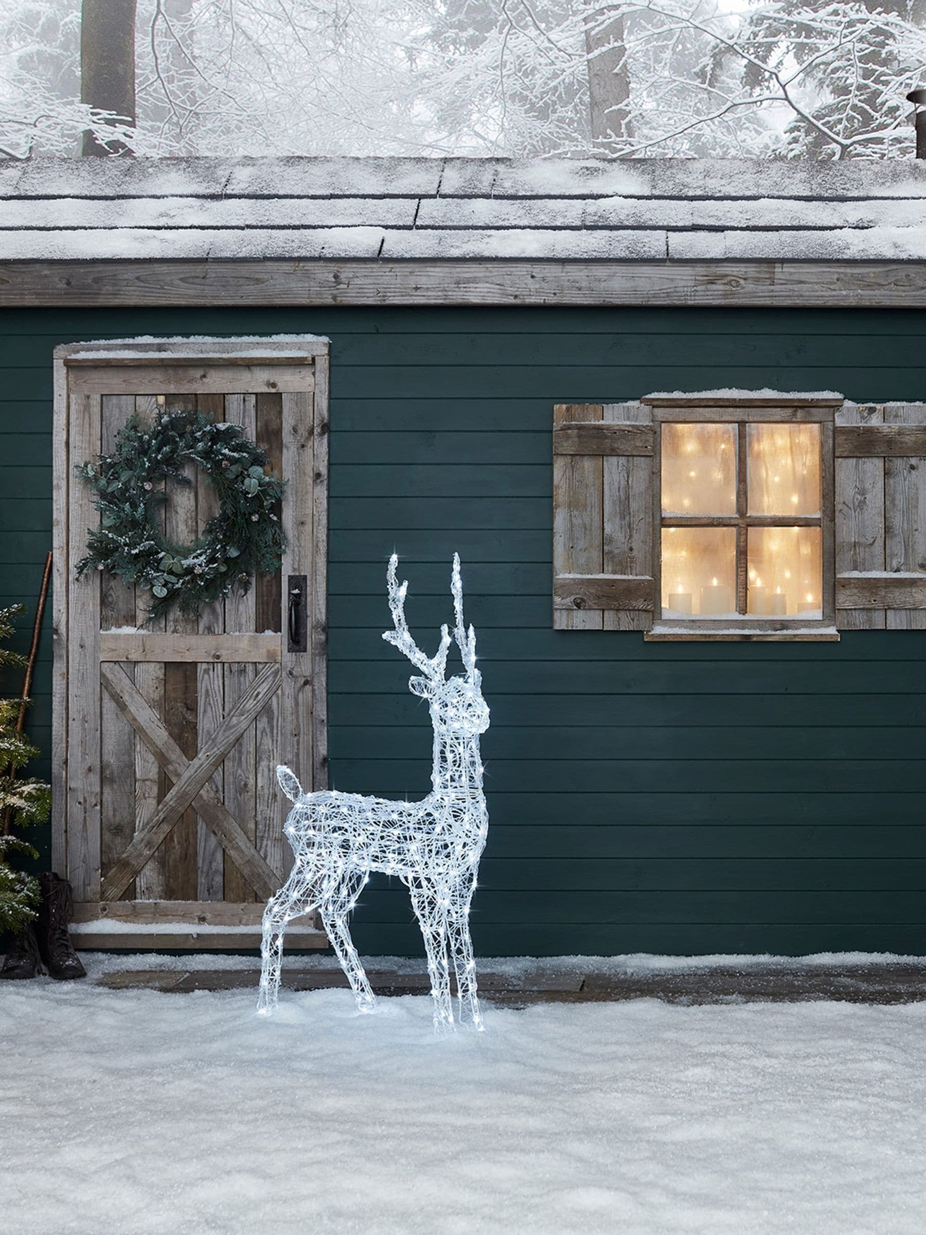 Lights4fun LED light-up reindeer 1.2m, imported from the UK