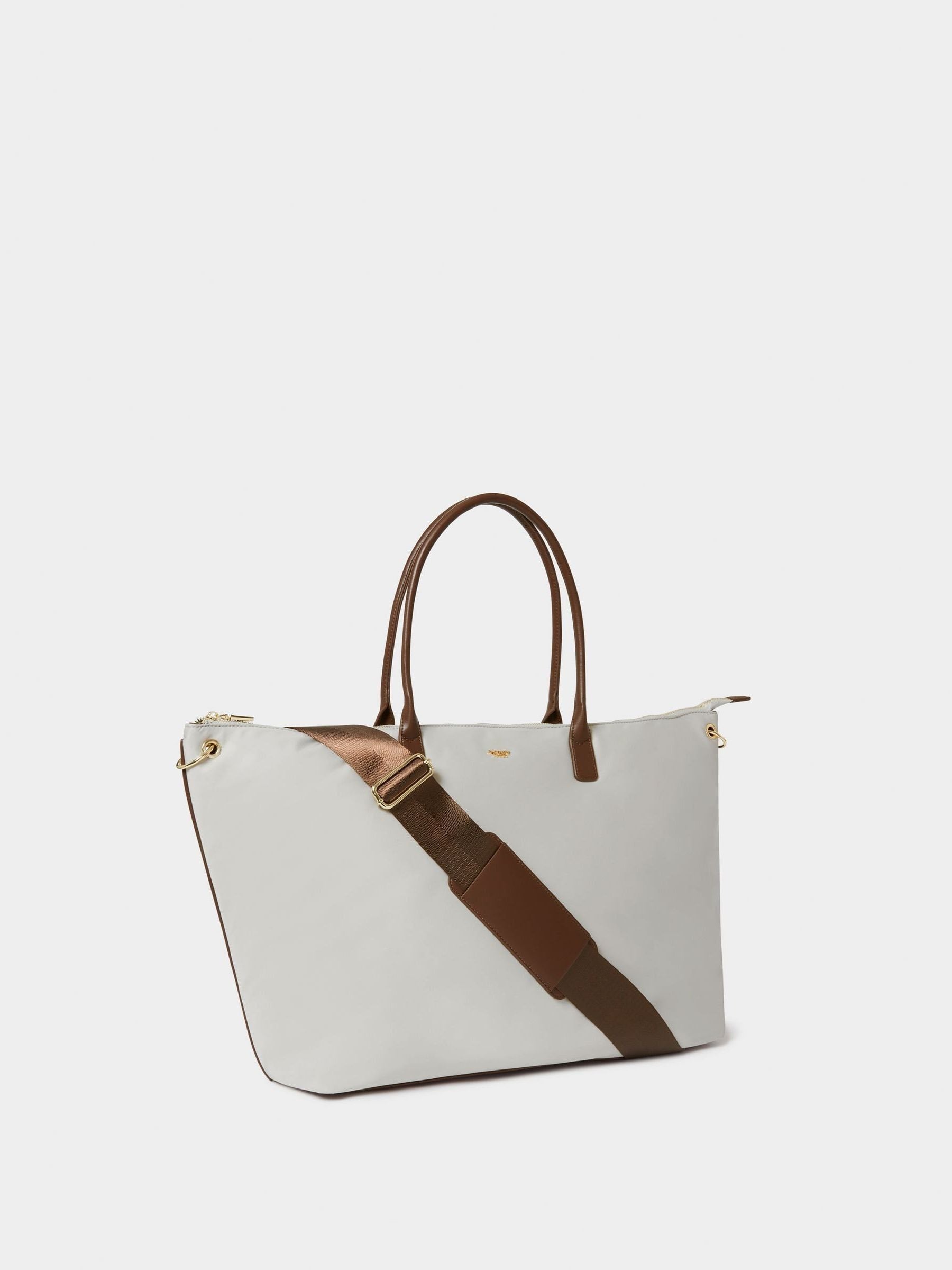 Osprey London Grey Voyage weekender bag, UK version