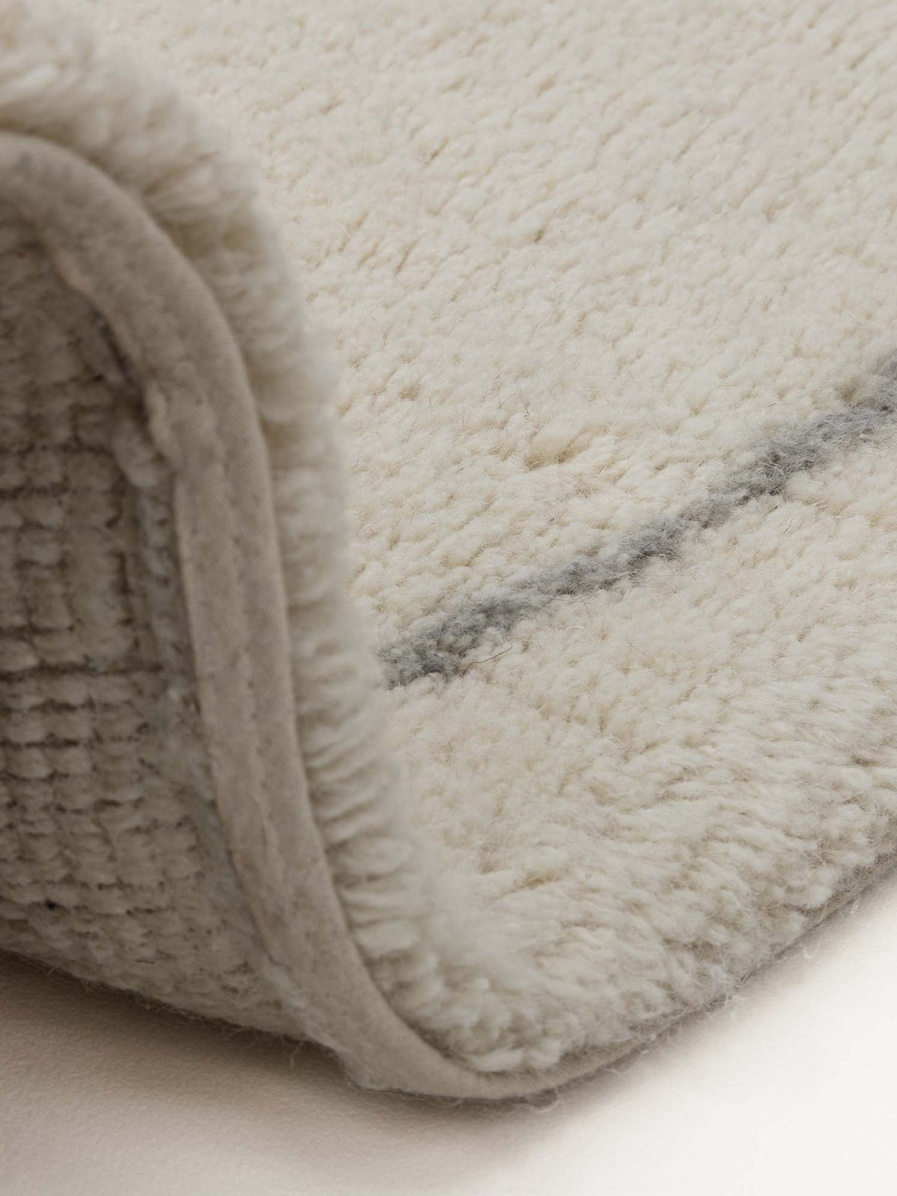 Asiatic Rugs Azera washable Berber wool rug - British product