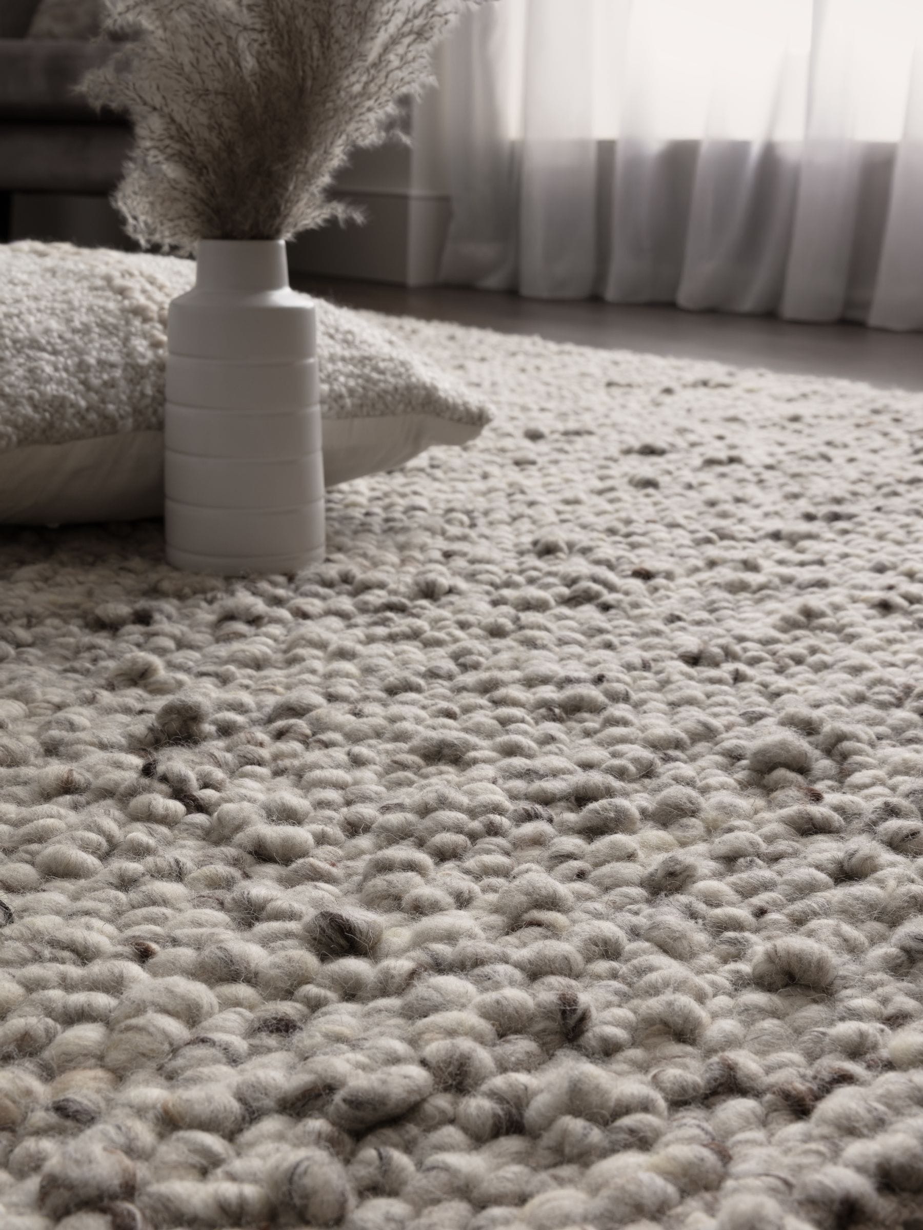 Asiatic Rugs Silver Adler wool rug - British product