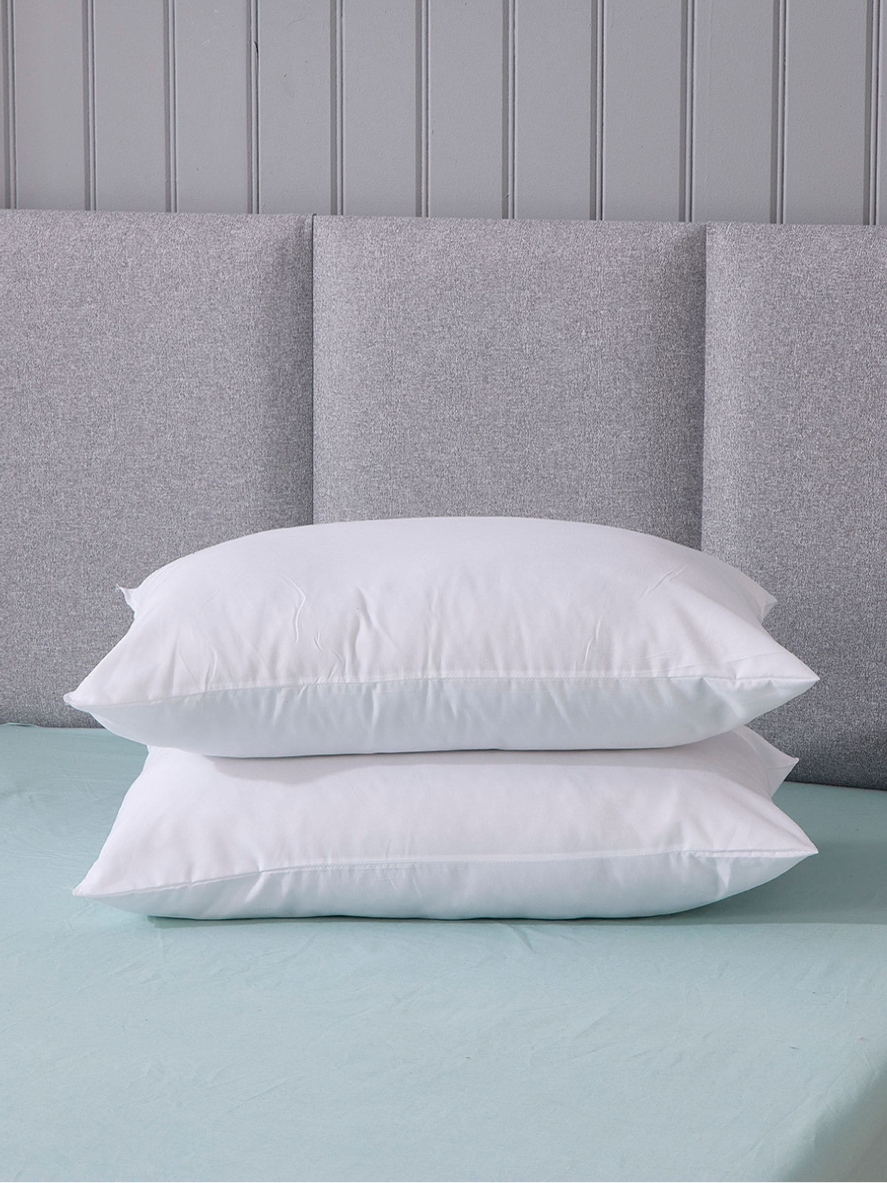 Downland hollowfibre pillow pair 46x69cm - British product