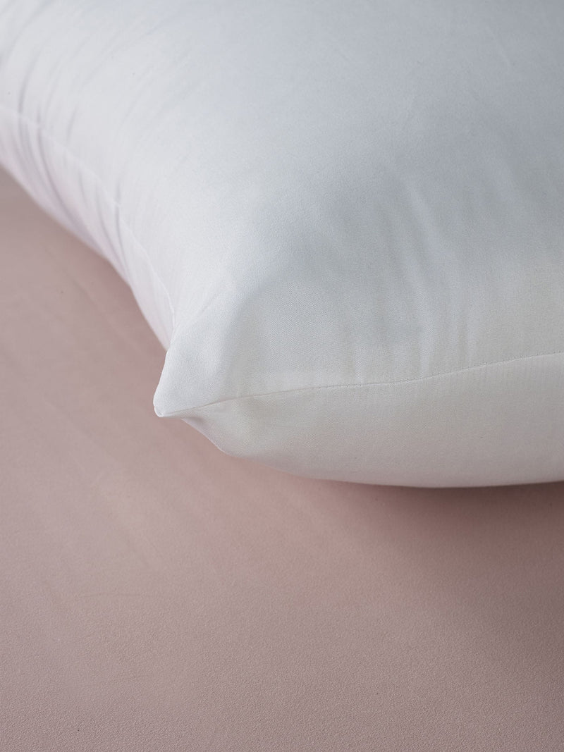 Downland pillow pair medium support (British brand)