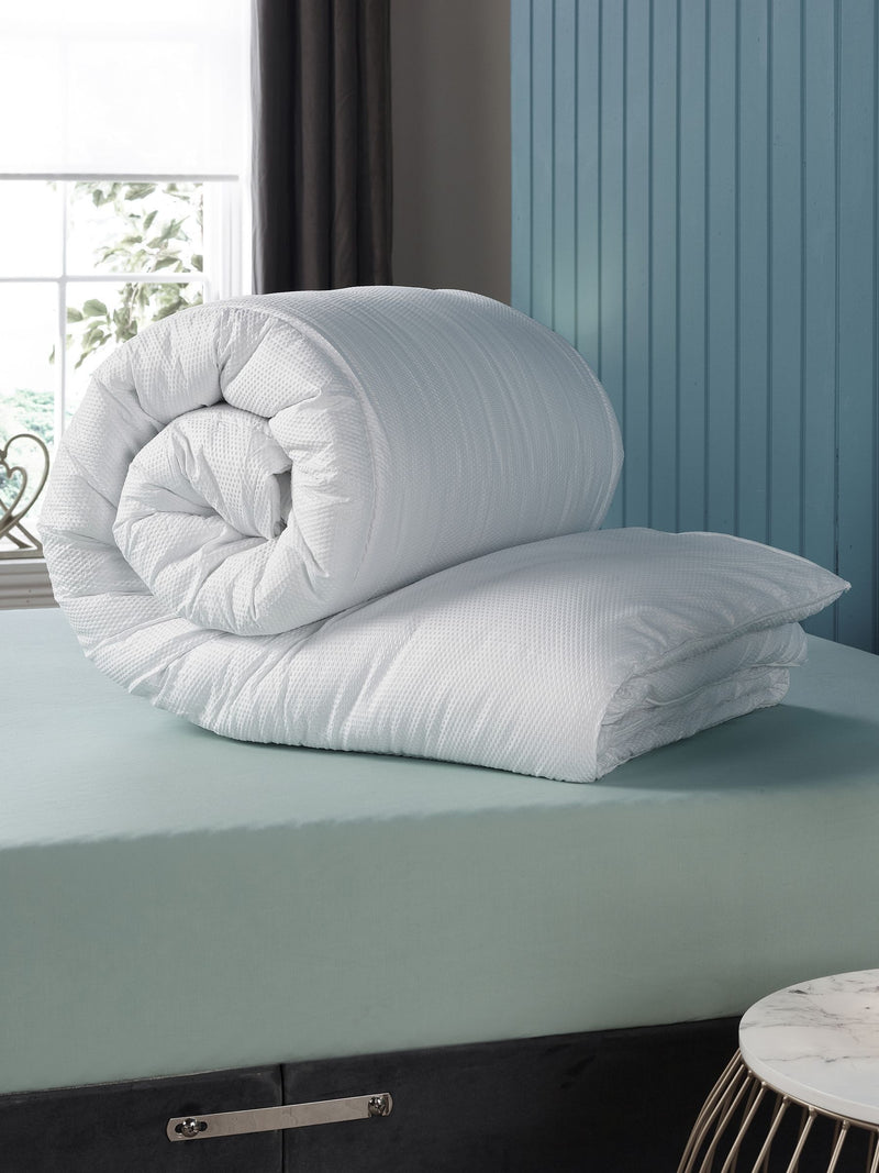 Downland Luxury Waffle Duvet 15 Tog, UK version