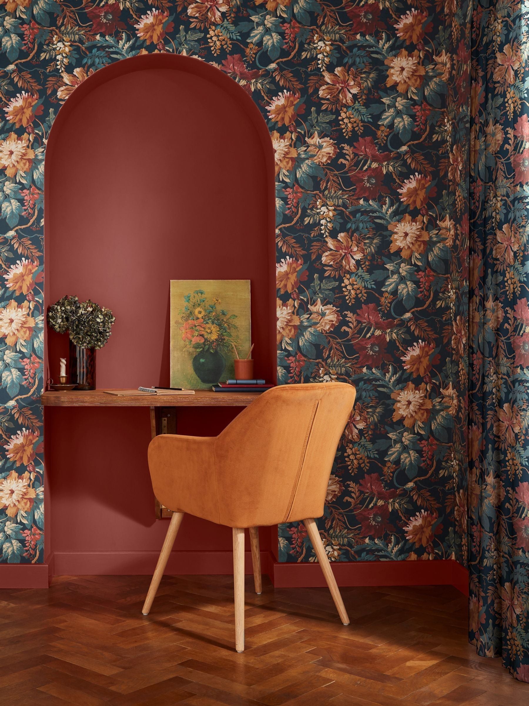 Graham & Brown Dusk Florenzia A4 wallpaper sample, UK version