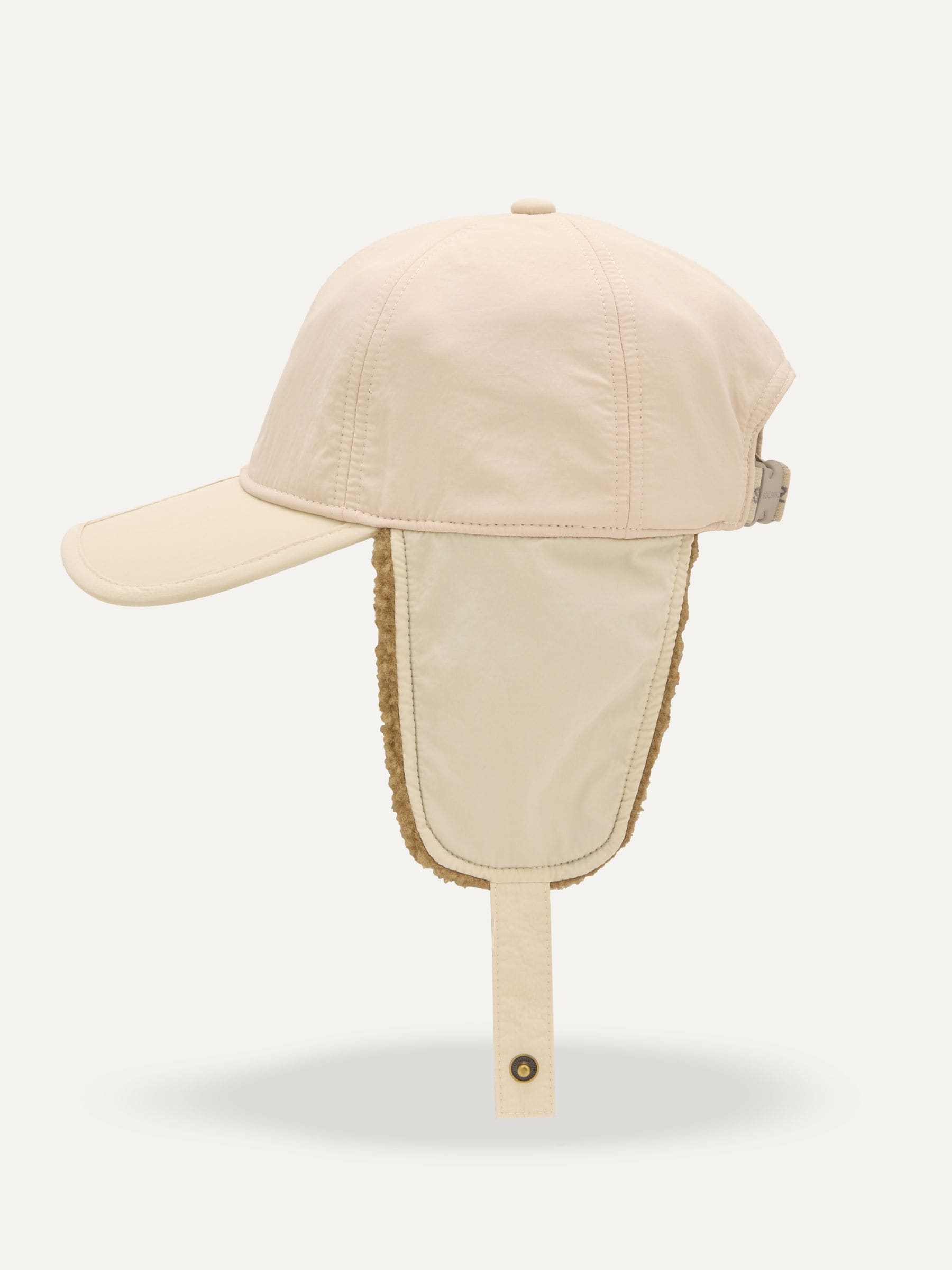 Sealskinz Upton waterproof puffer hat cream (British brand)