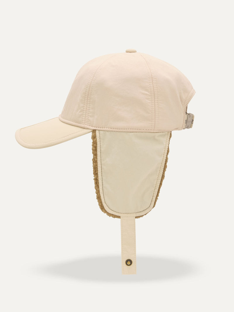 Sealskinz Upton waterproof puffer hat cream (British brand)