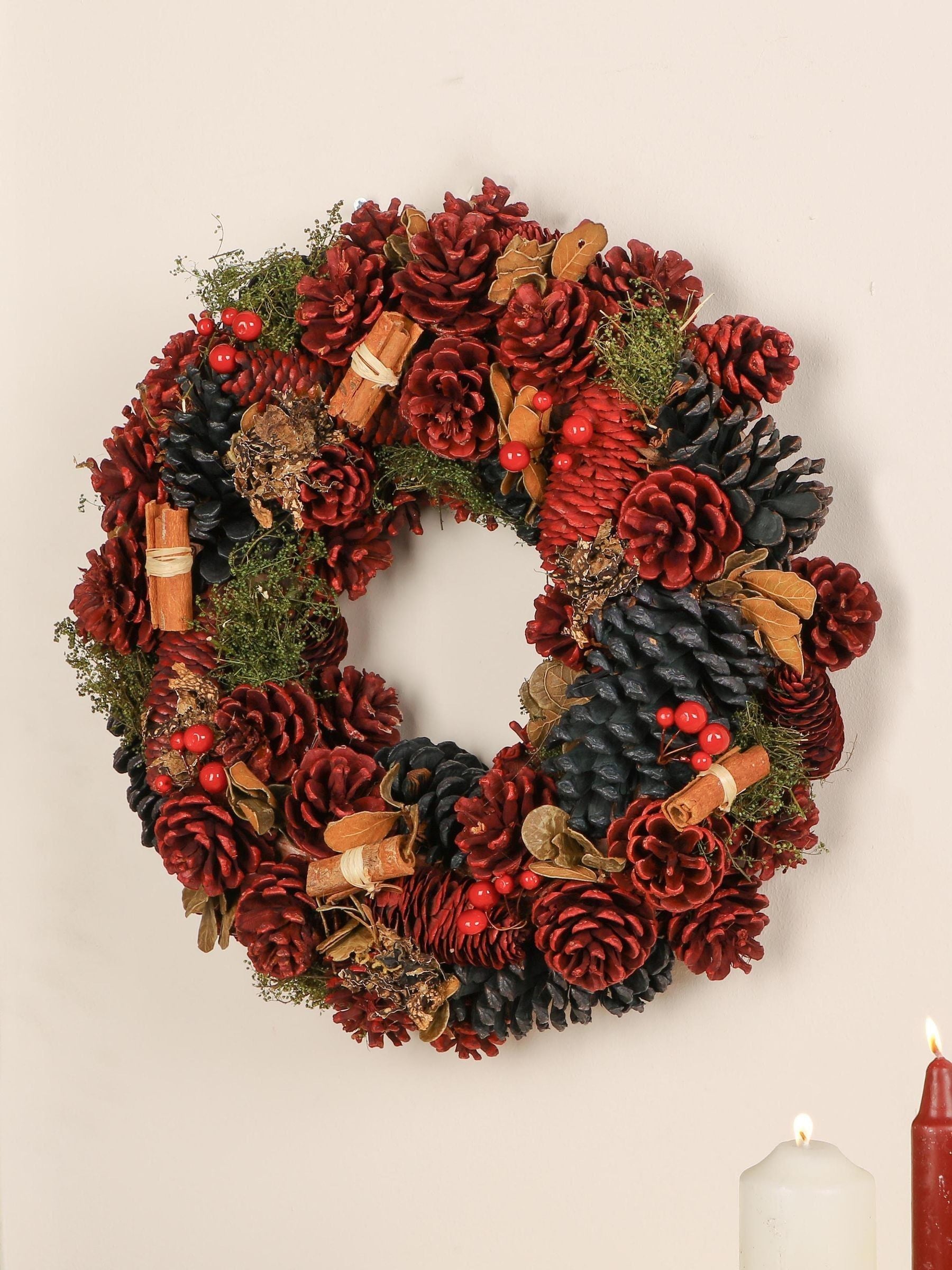 Dibor Cinnamon Pine wreath 38cm, UK version