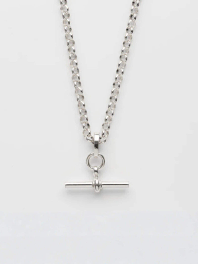 Carrie Elizabeth gold tone T bar chain necklace 18 inch (British brand)