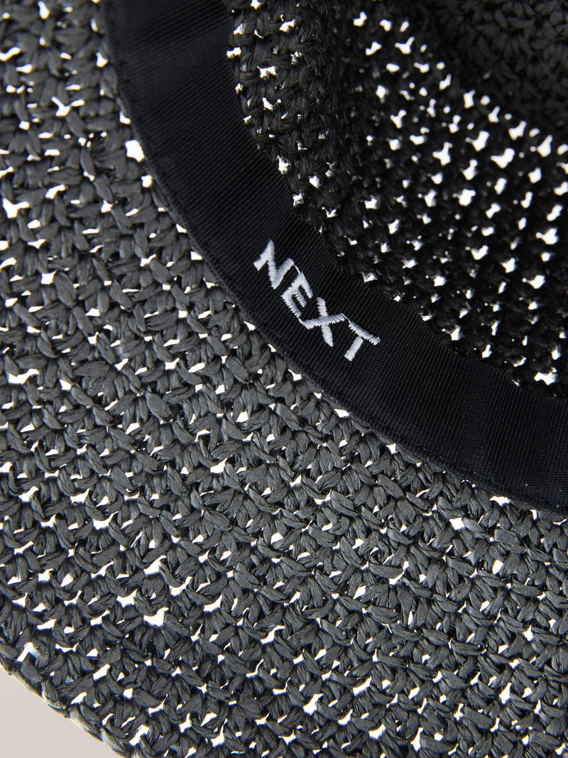 Black woven bucket hat, UK version