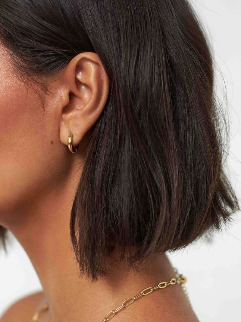 D.LOUISE gold tone mini clicker earrings - British product