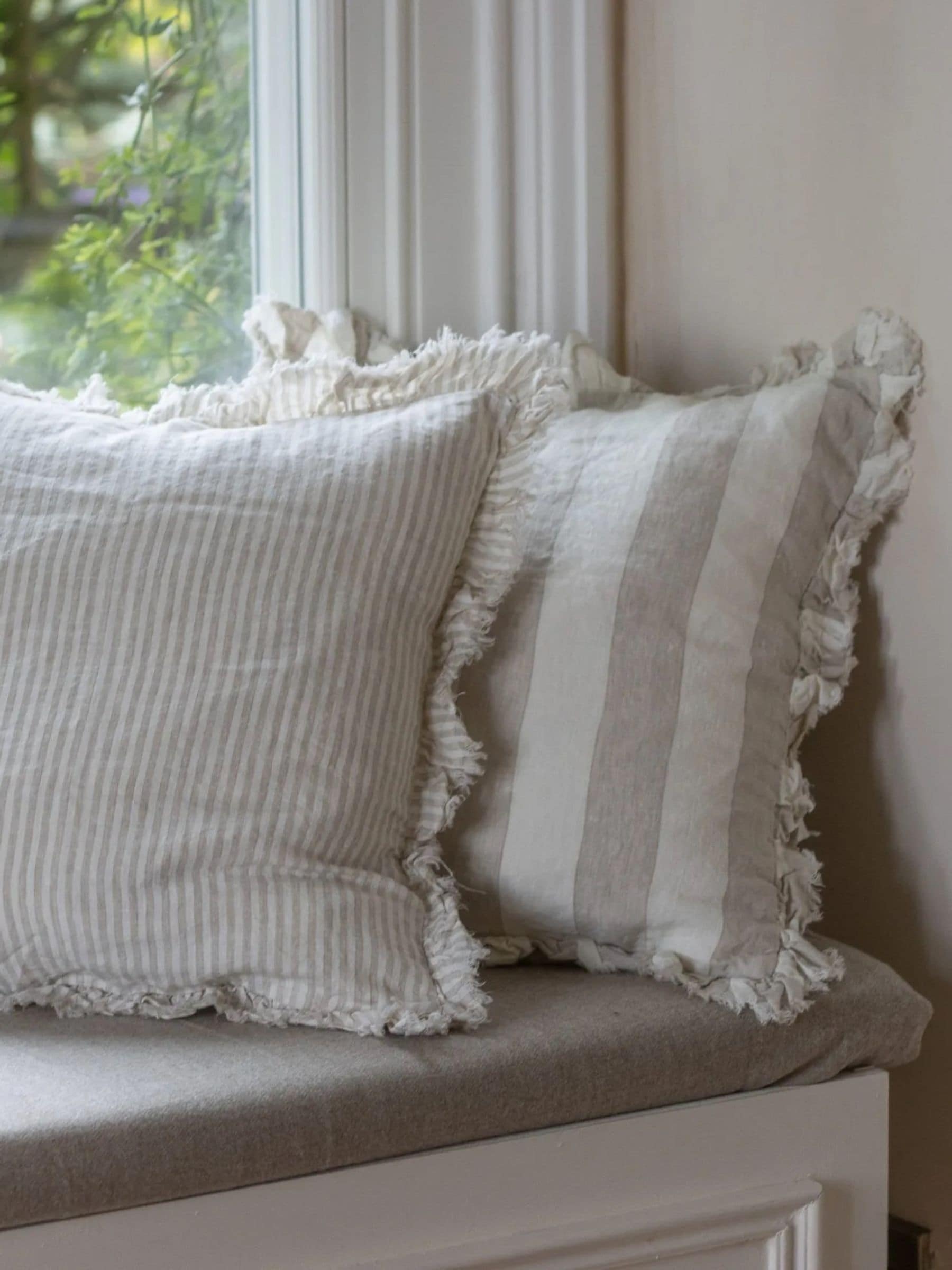 Ellenvale Interiors Halliie ruffle stripe cushion cover 45x45 - British product