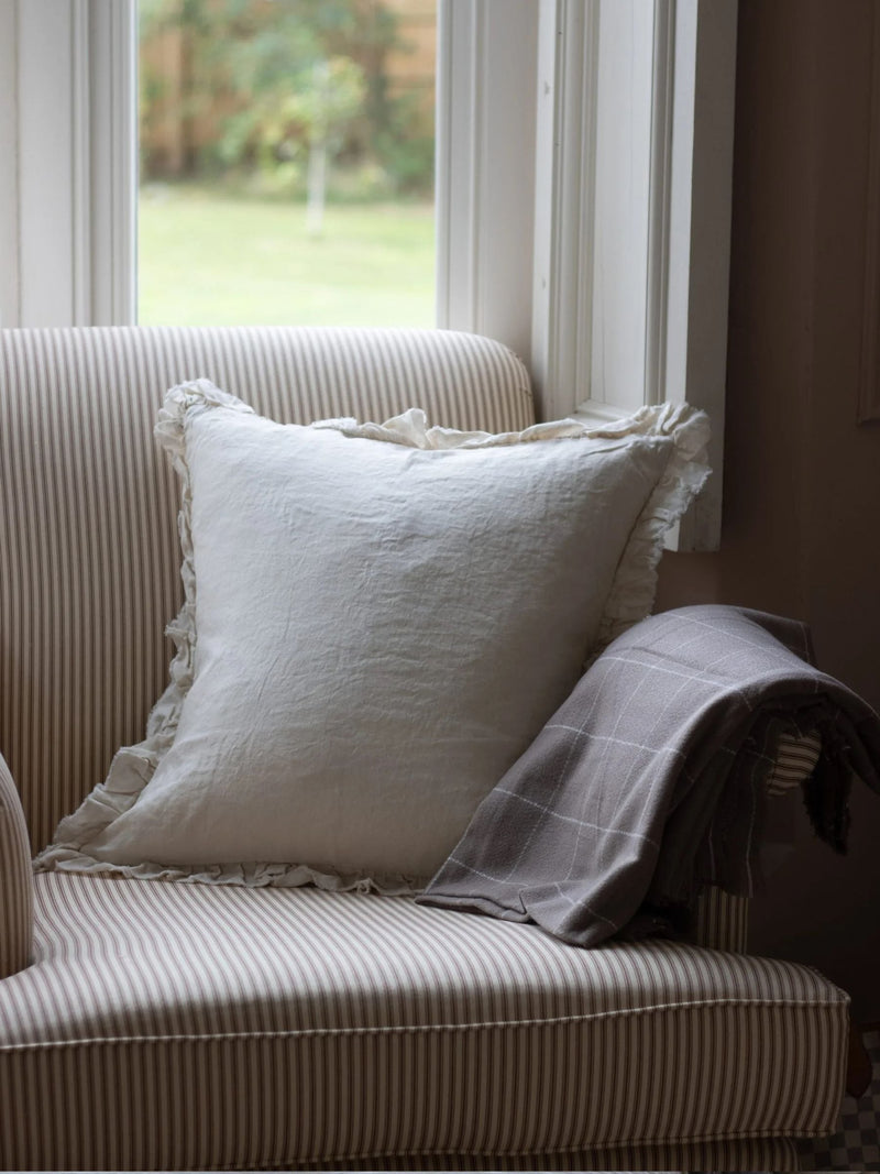 Ellenvale Interiors Cream Hallie Ruffle 45 x 45cm Cushion Cover