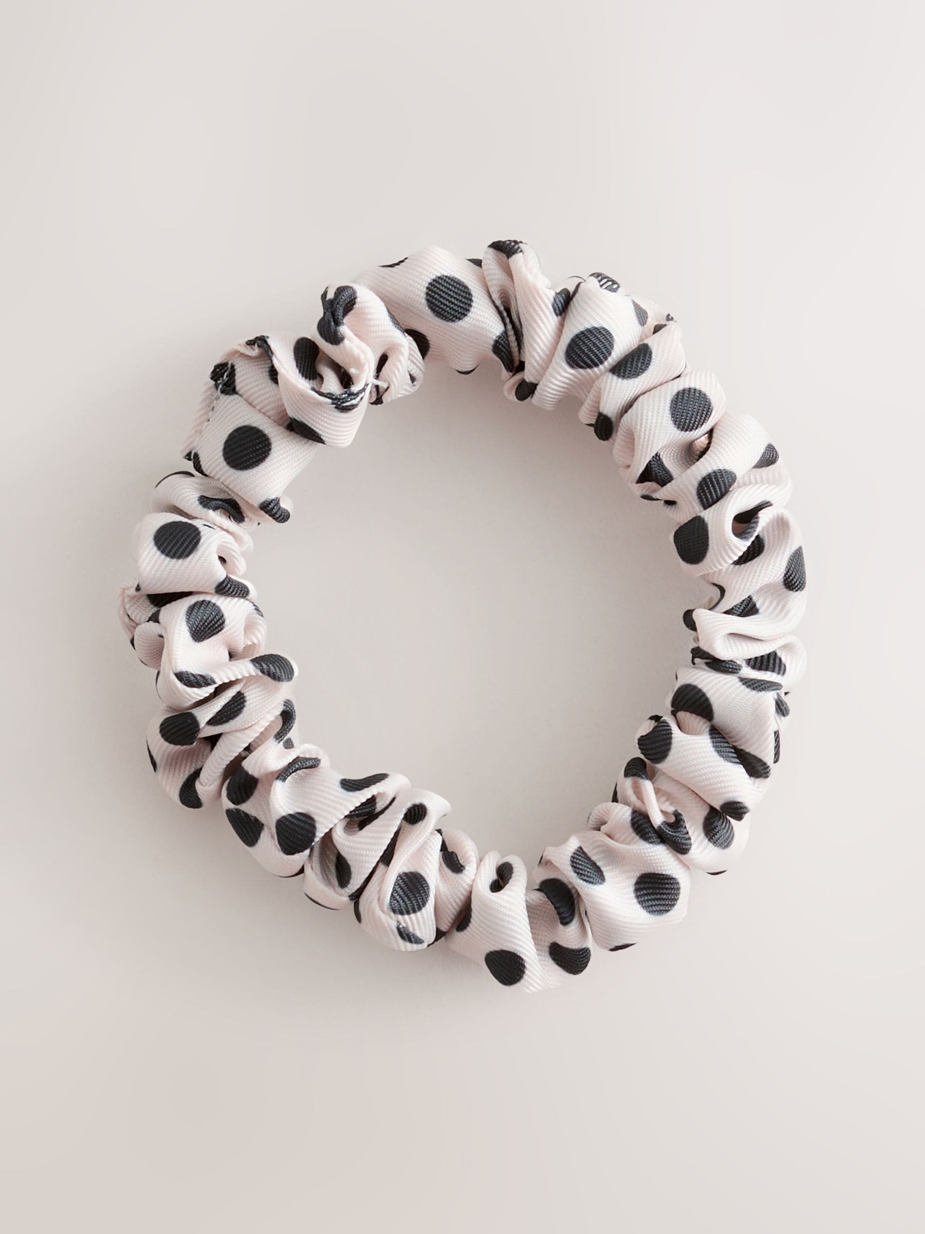 Polka dot scrunchies 5 pack, polyester, UK version