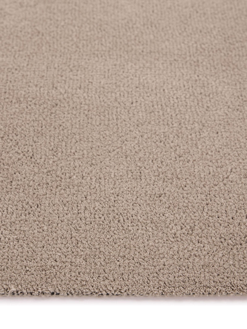 My Mat beige curved bathmat 50x80 cm, imported from the UK