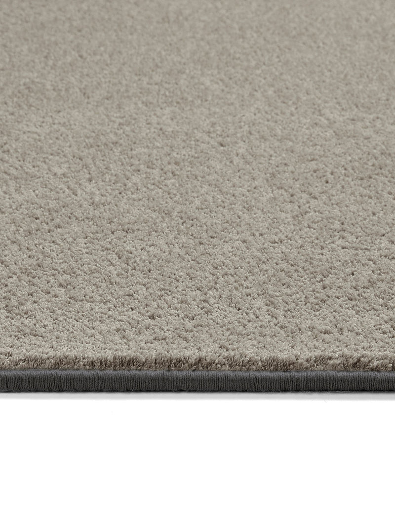 Hug Rug Sense rug ghost grey, imported from the UK