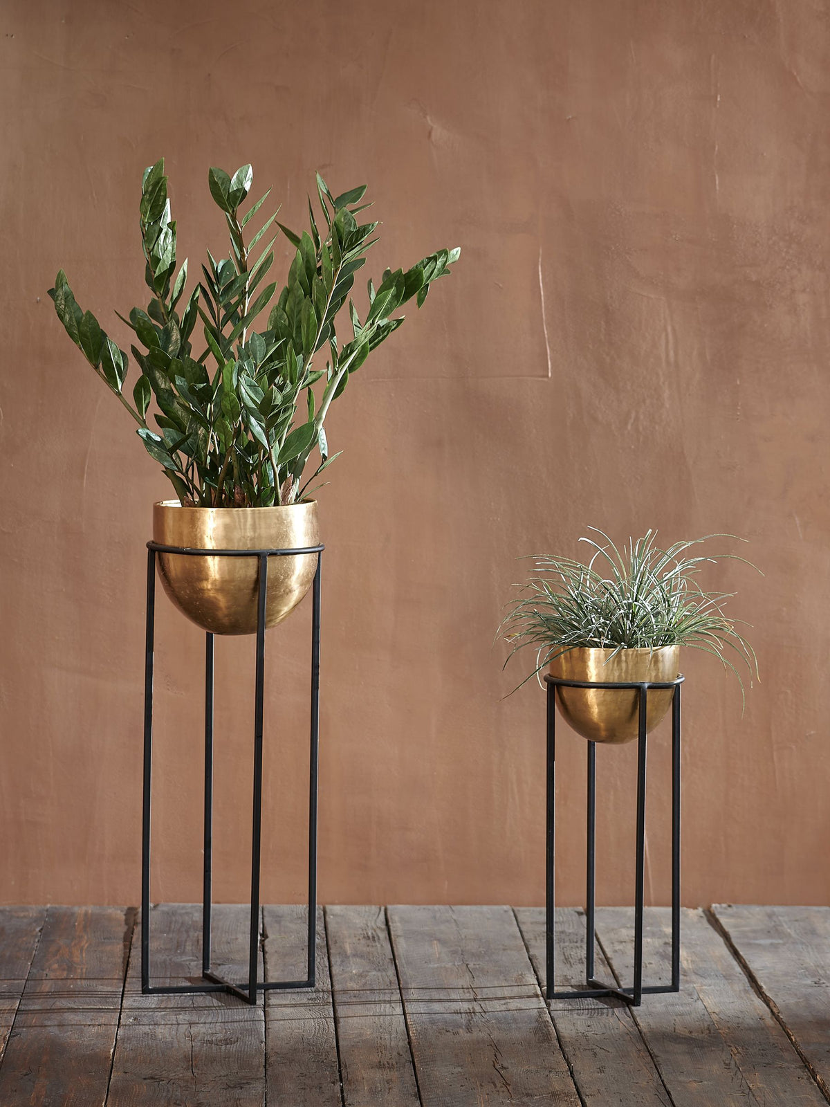 Nkuku antique brass Atsu planter stand, UK version