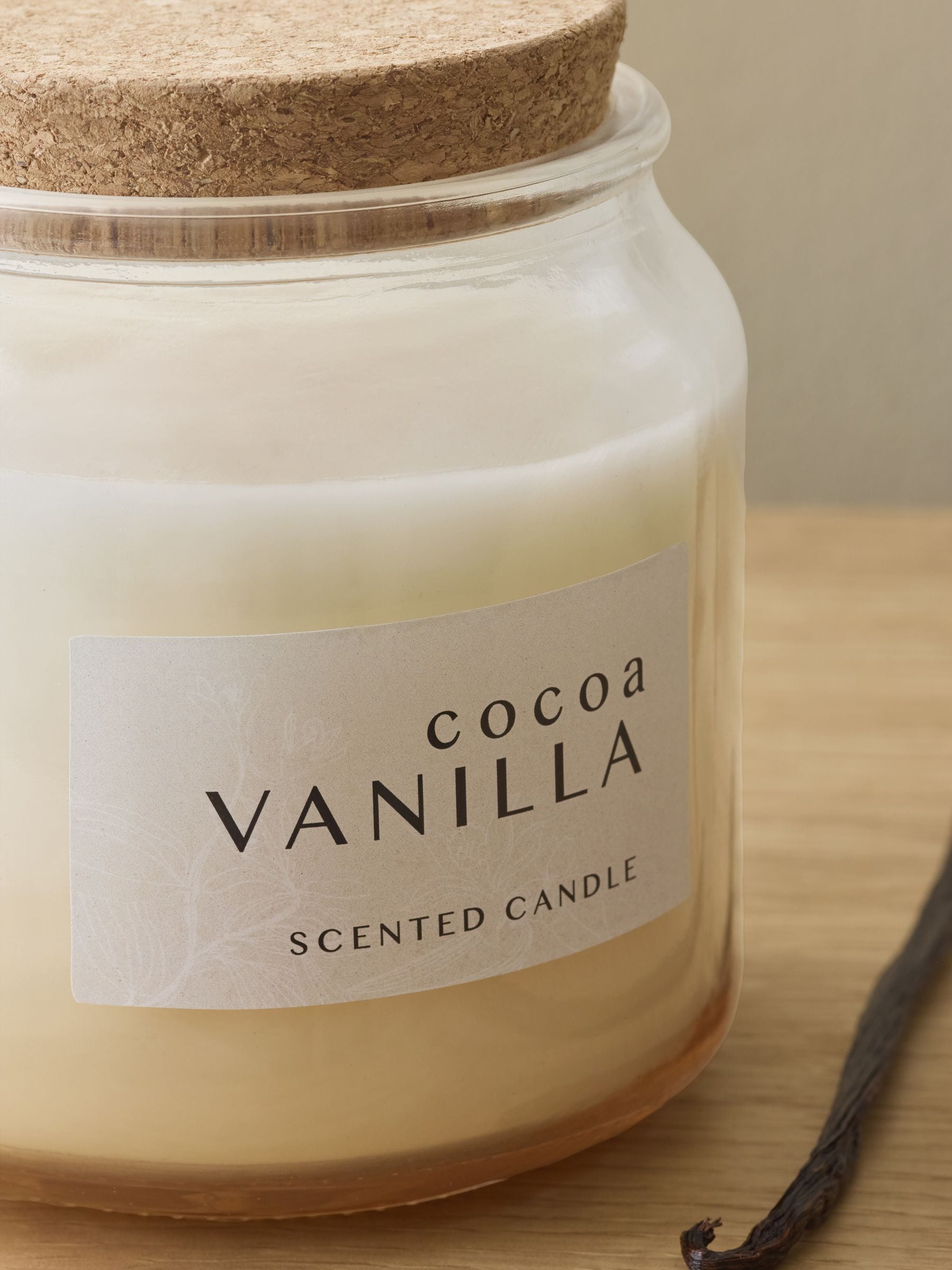 Country Classics vanilla cocoa bean candle (British brand)