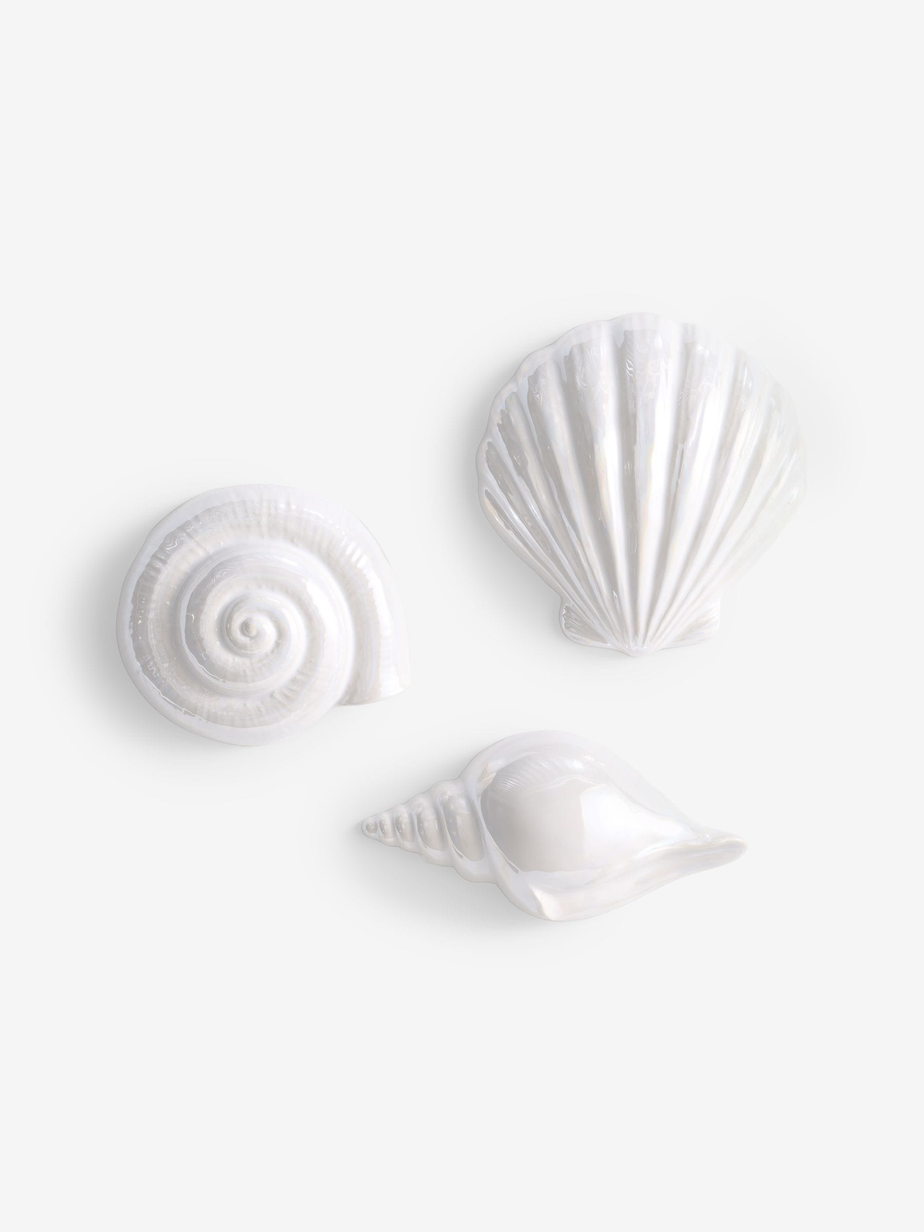 White ceramic coastal wall plaques set of three - British product
