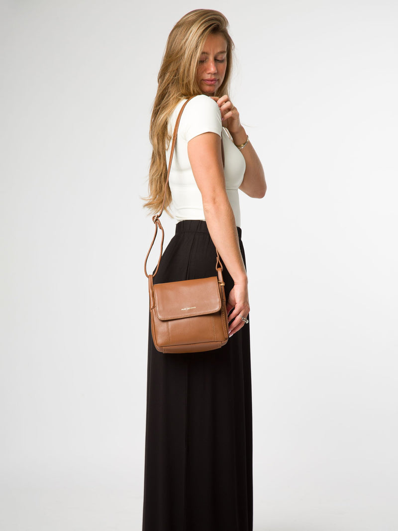 Pure Luxuries London Brown Elston Leather Cross-Body Bag