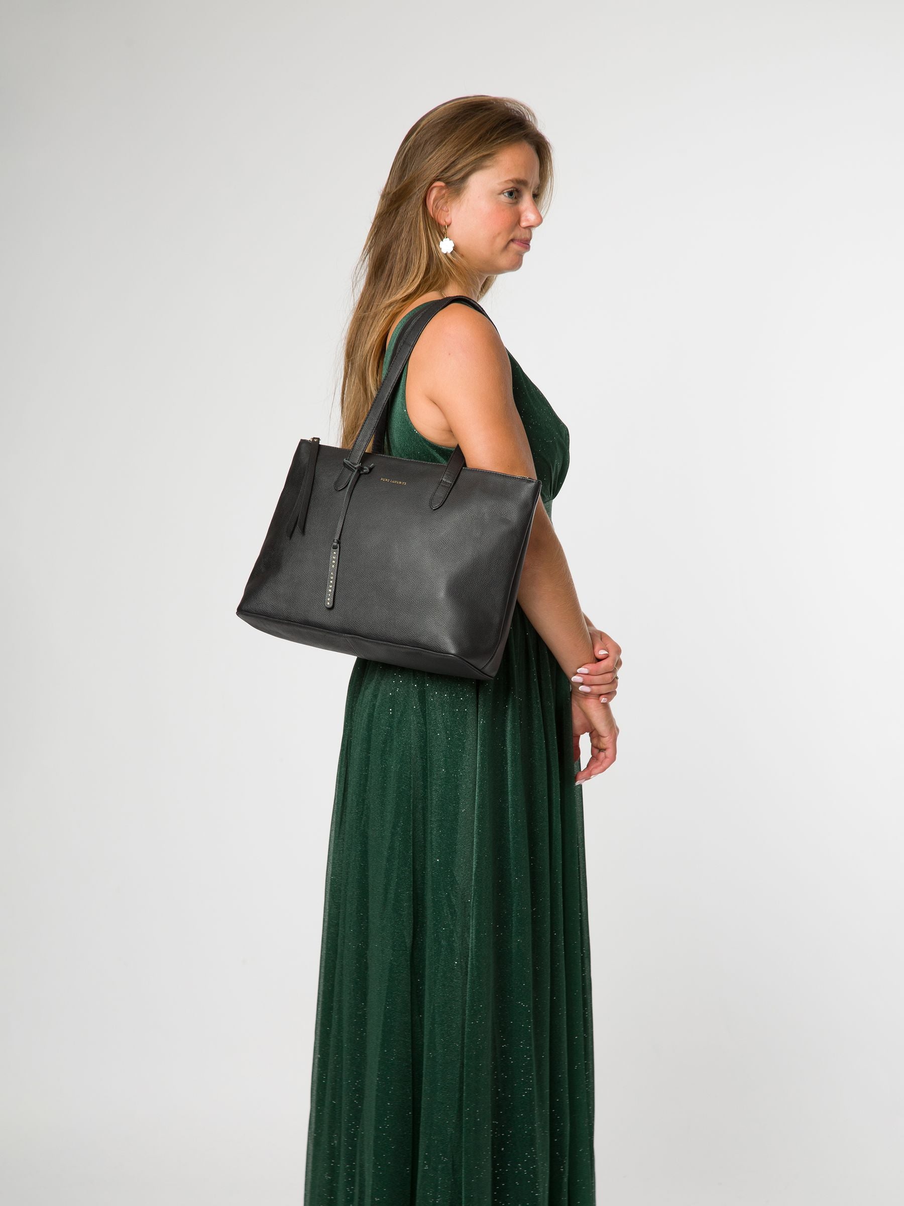 Pure Luxuries London Black Morden Leather Tote Bag