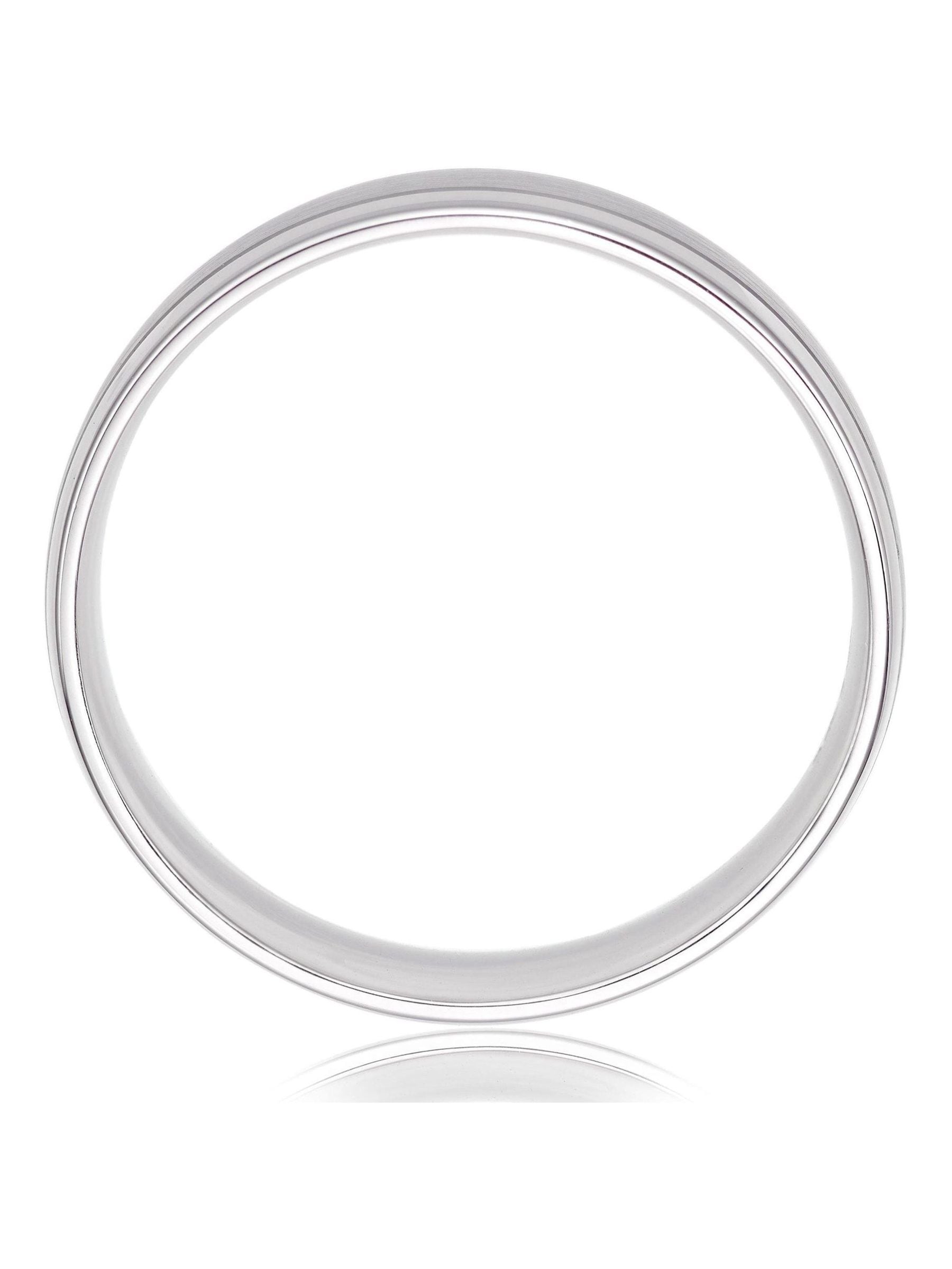 Beaverbrooks Platinum 6mm wedding ring, imported from the UK