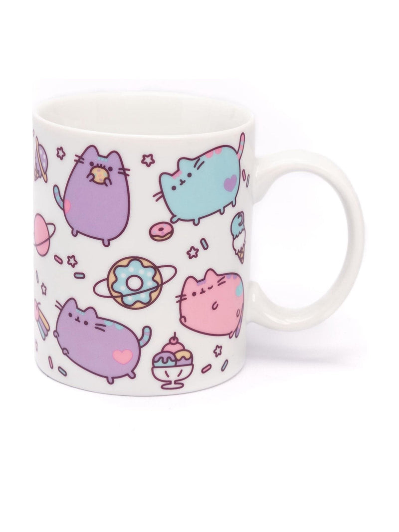 Vanilla Underground white Pusheen mug socks gift set, imported from the UK