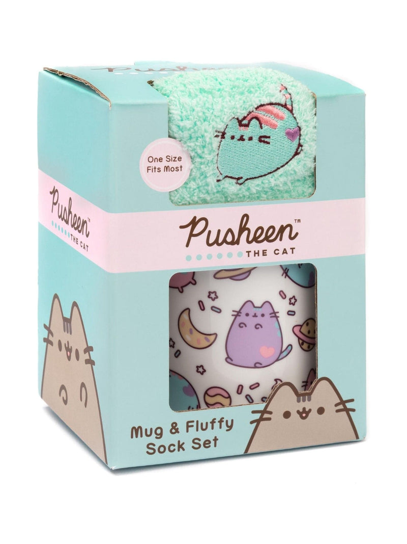 Vanilla Underground white Pusheen mug socks gift set, imported from the UK