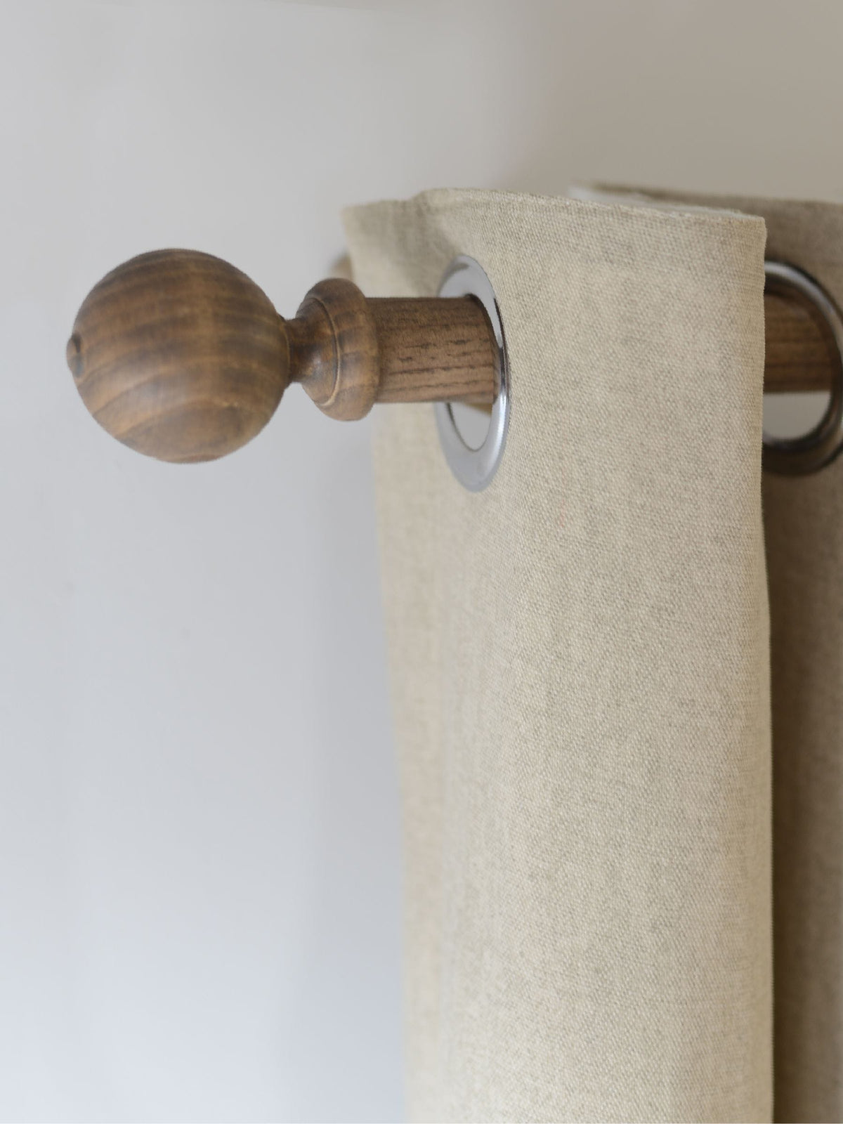 Laura Ashley curtain pole set light chestnut brown Mitchell 28mm, imported from the UK
