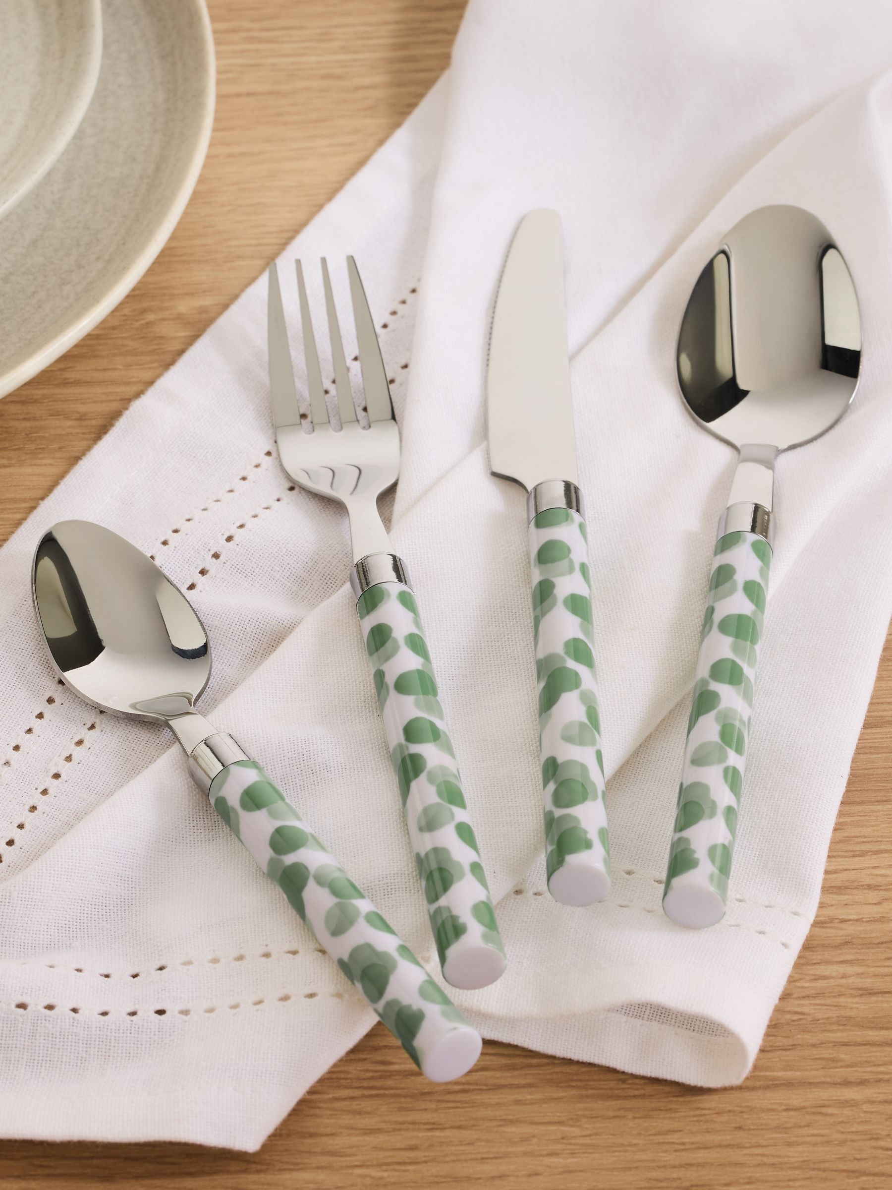 Sage green spotted cutlery set 16 pieces British product