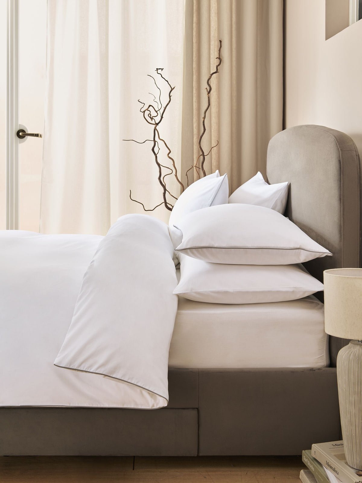White cotton rich piped duvet cover and pillowcase set (British brand)