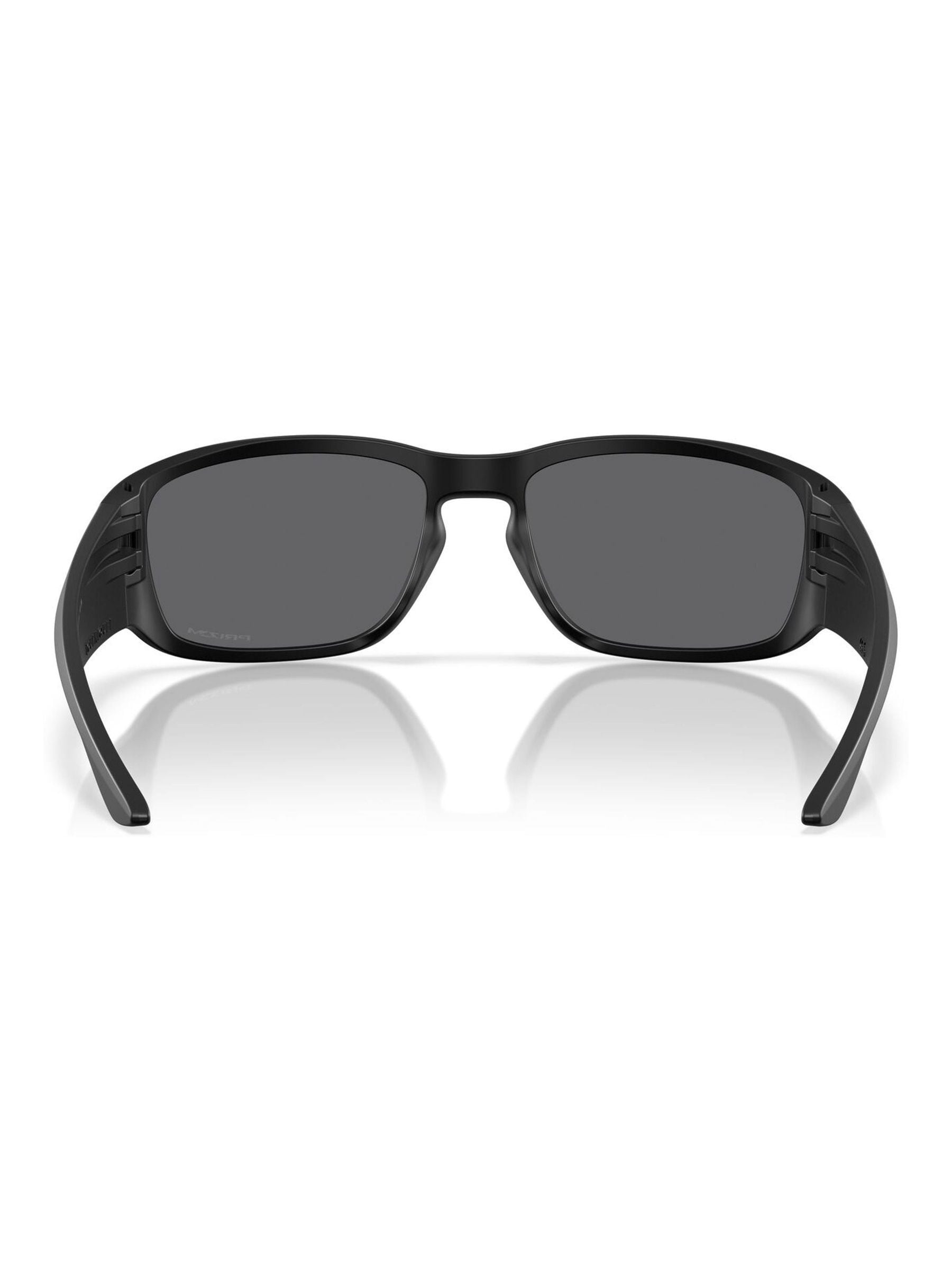 Oakley Tourniquet square sunglasses black, imported from the UK