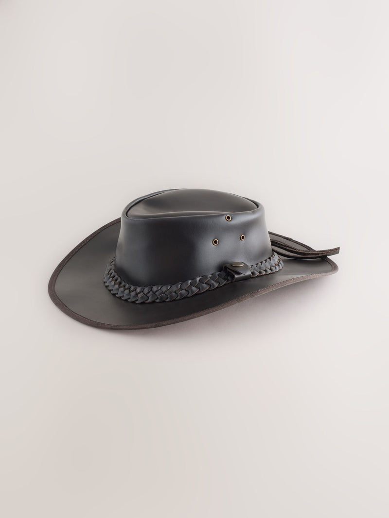 Brown leather cowboy hat with wide brim (British brand)