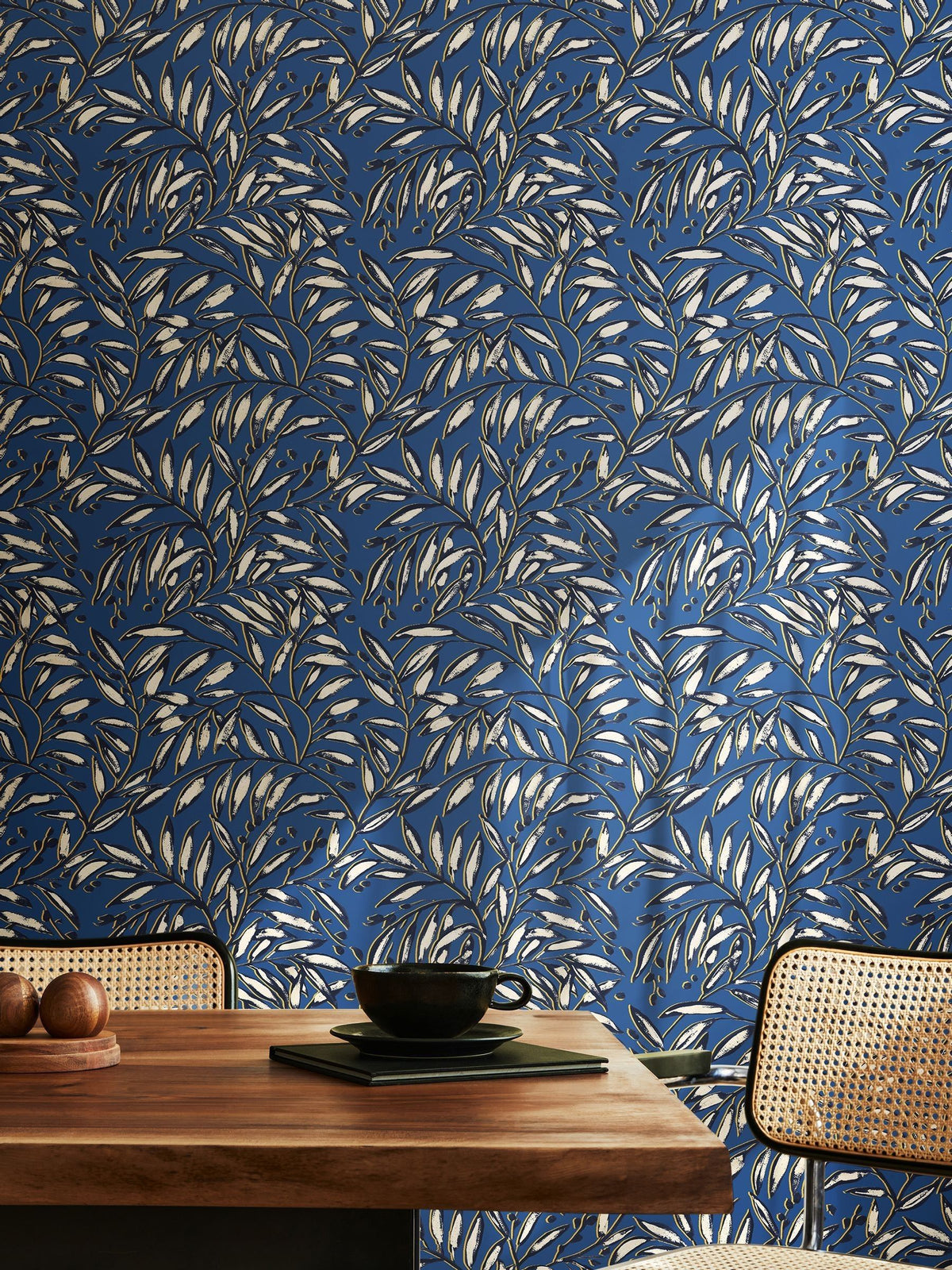 Ohpopsi Indigo Lorena Vine Wallpaper