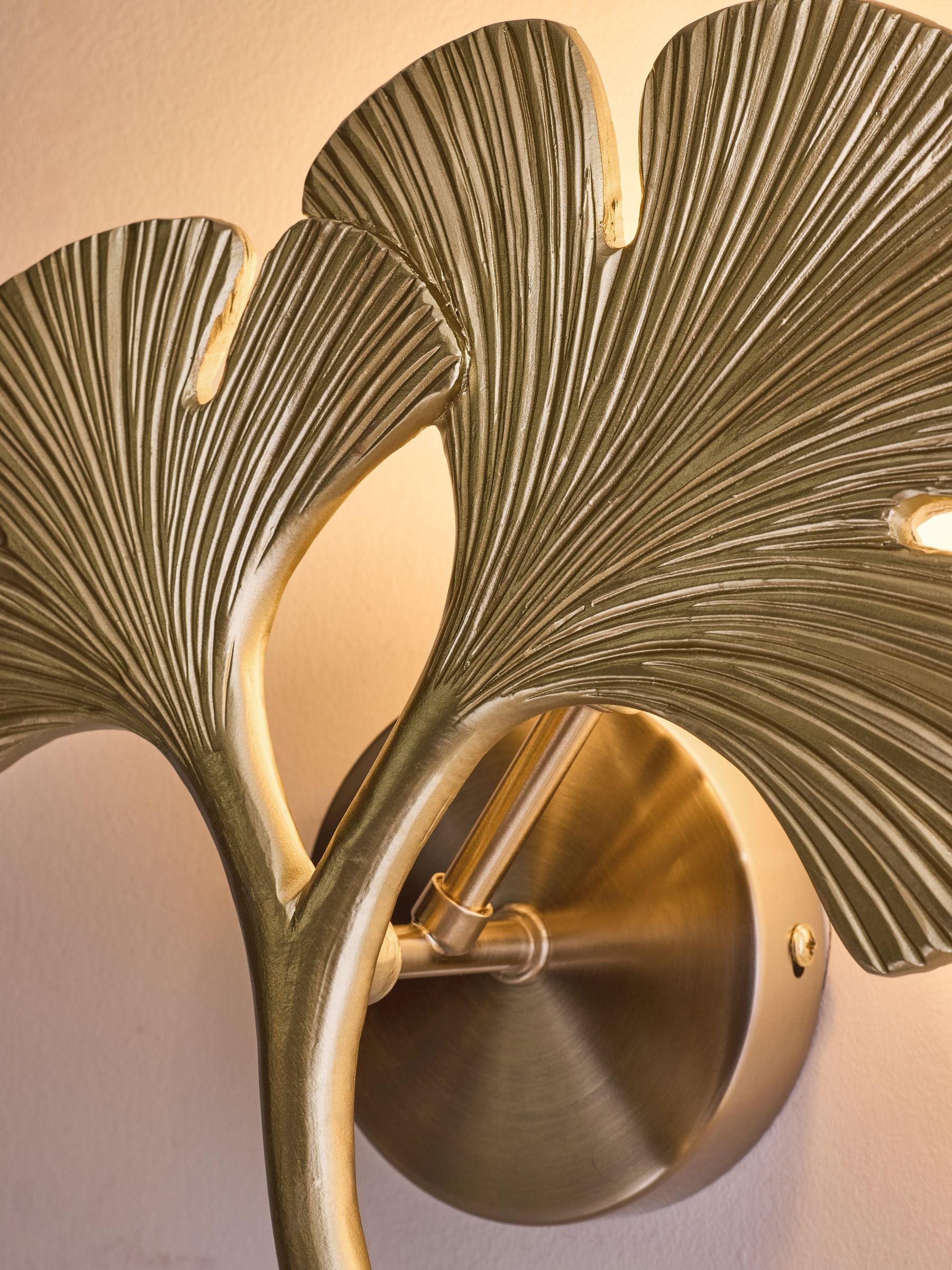 Lipsy wall lamp brass ginkgo leaf - British product