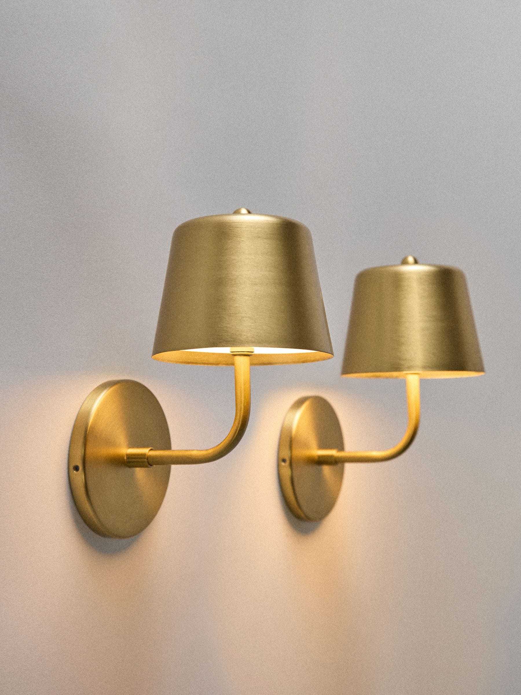 The Set brass rechargeable wall lights 2 pack (British brand)