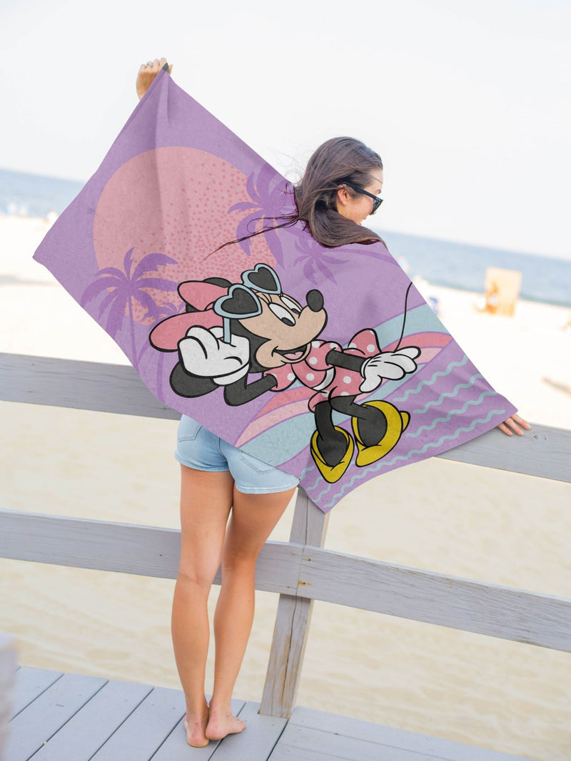 Jay Franco Disney Minnie Mouse cotton beach towel, imported from the UK