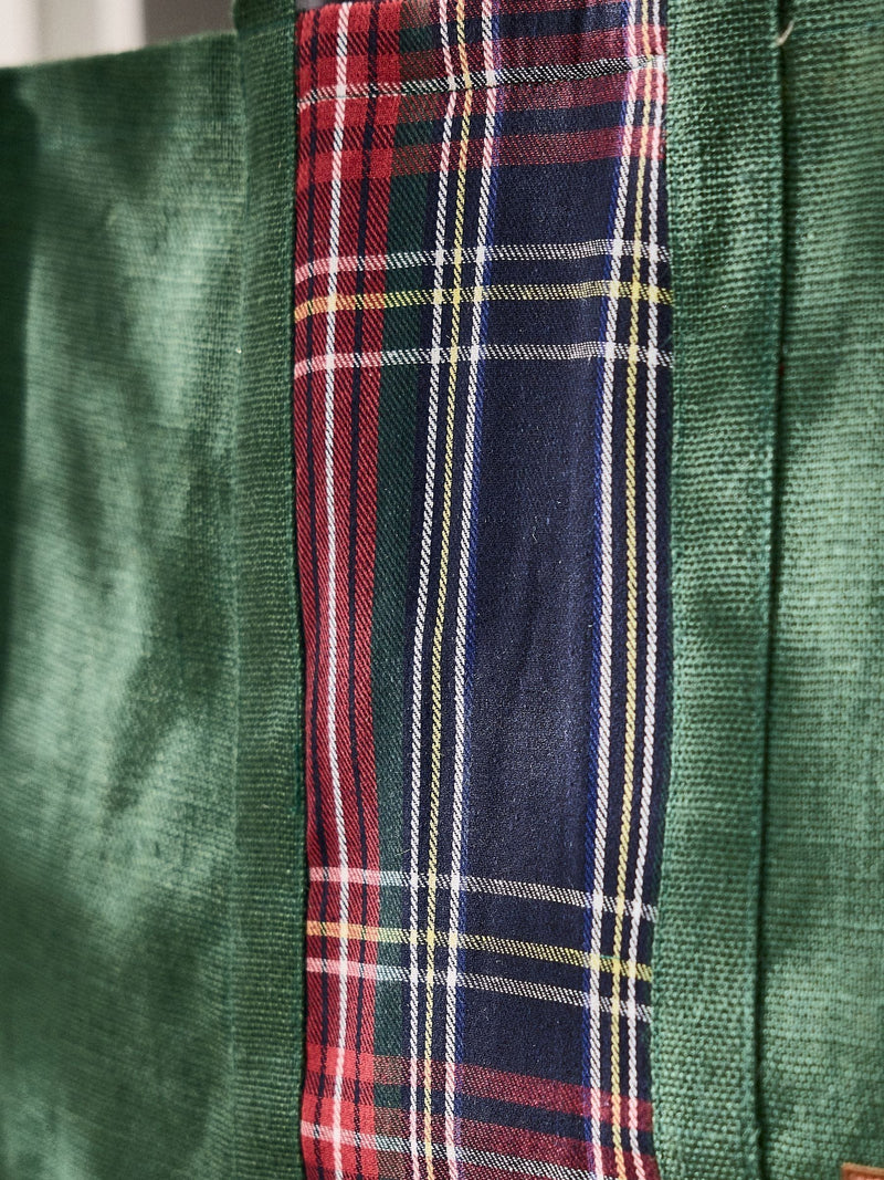 Dibor personalised tartan jute log bag, imported from the UK