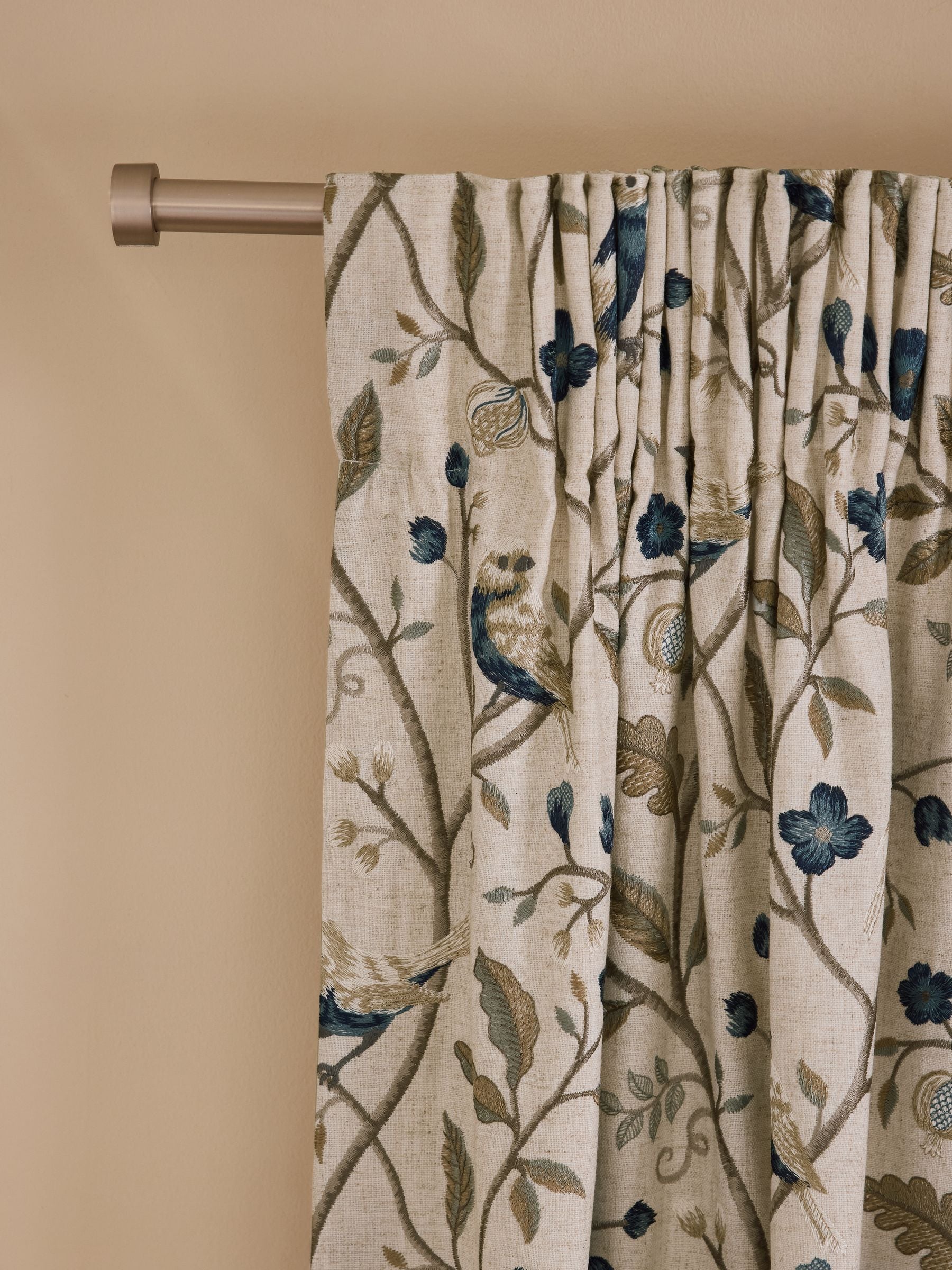 Embroidered bird curtains linen blend 2-pack - British product