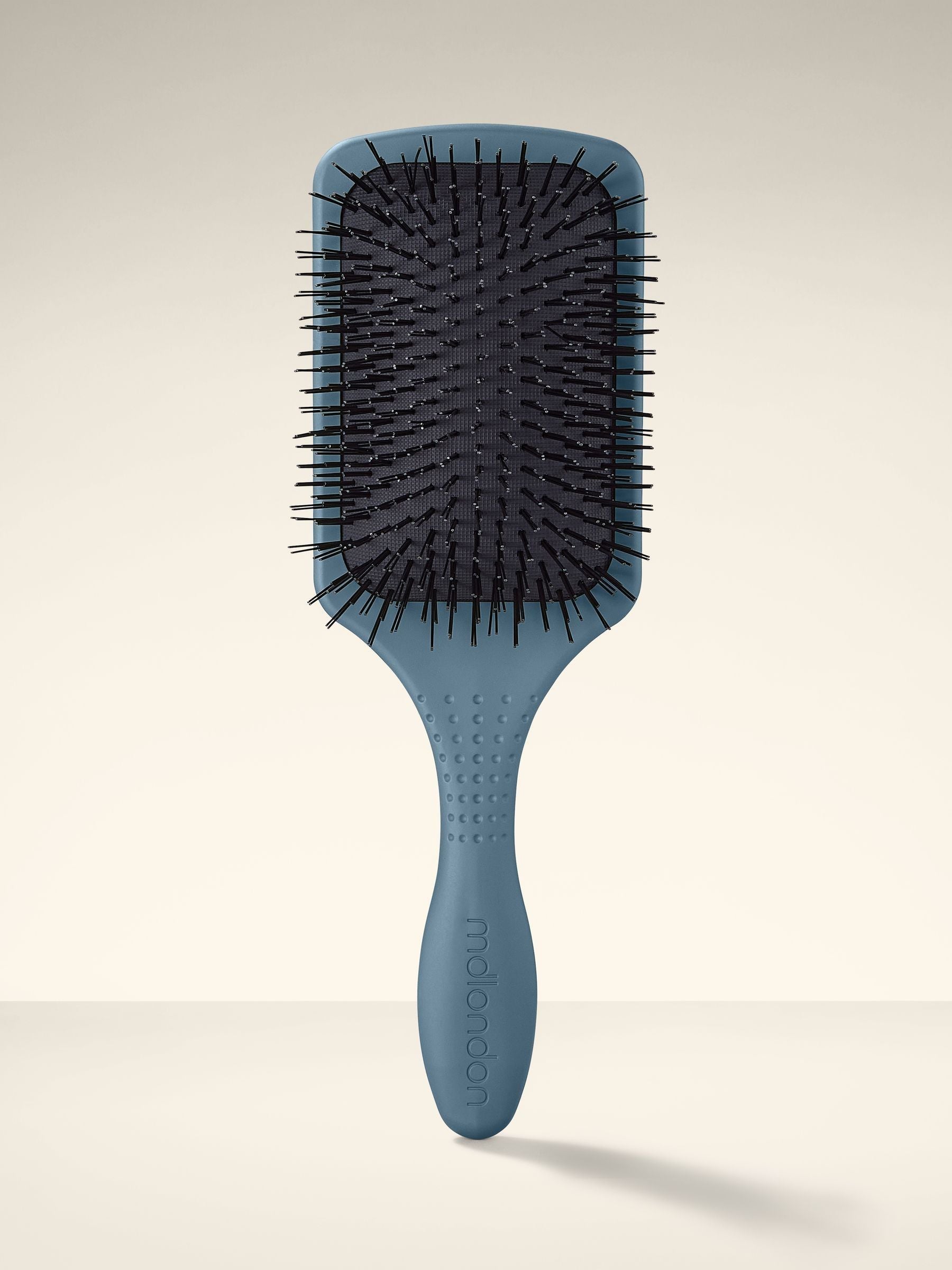 M&D London large cushioned paddle brush - British product