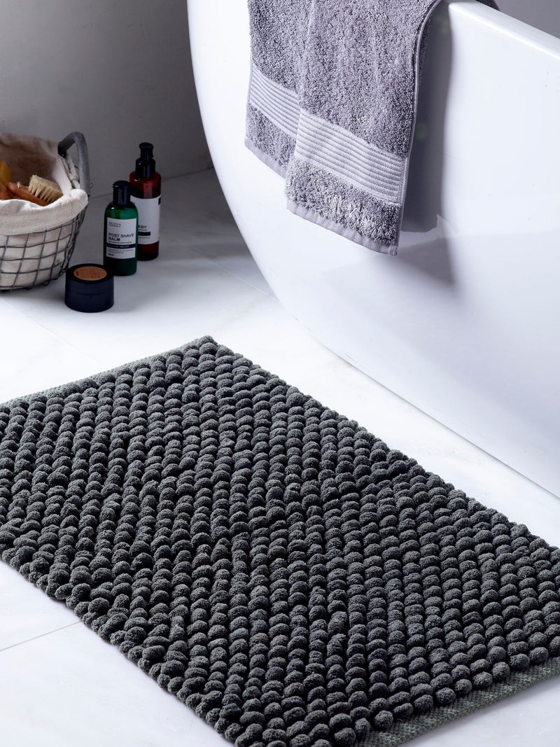 Charcoal Grey Bobble Bath Mat