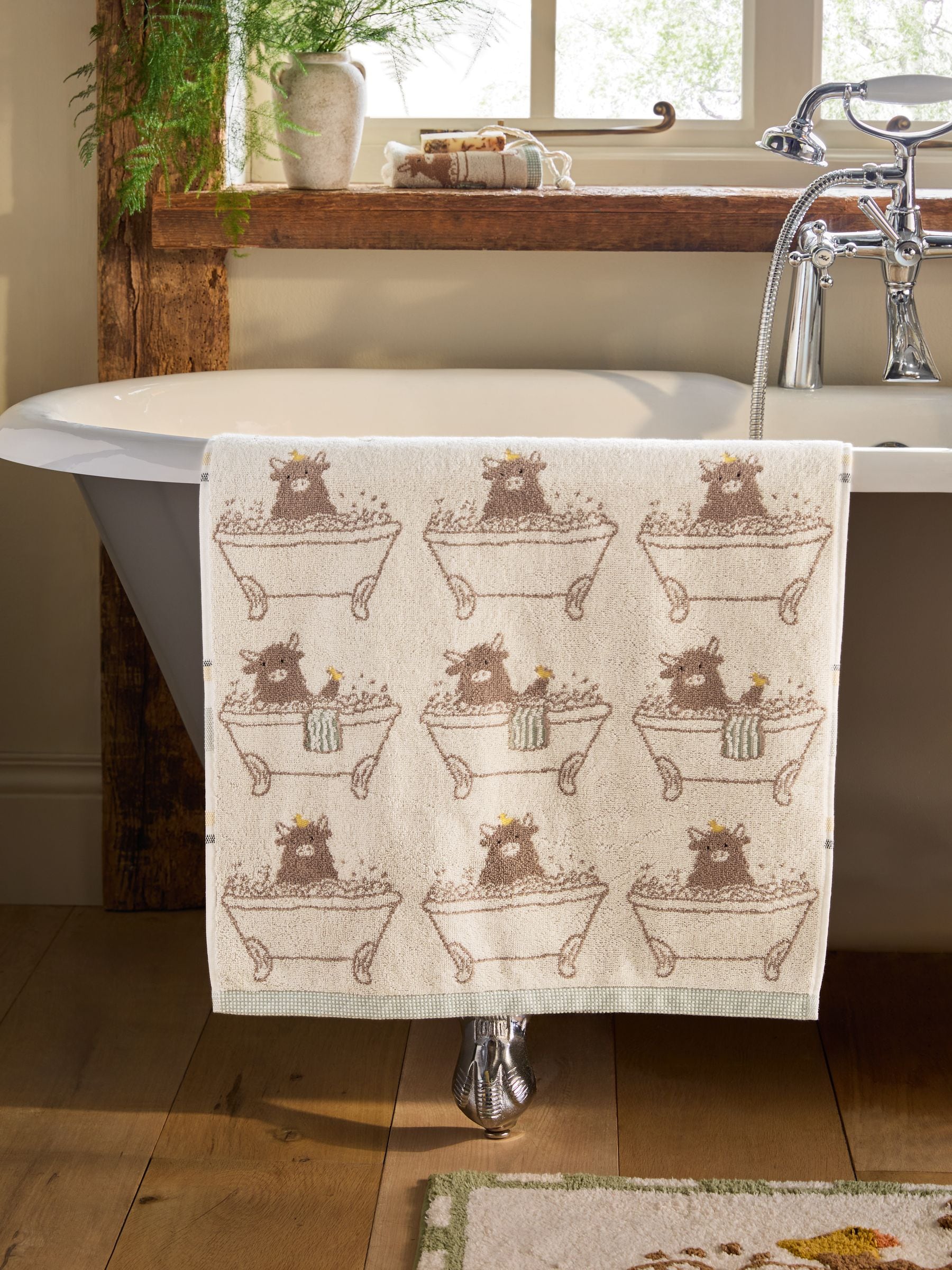 Natural Hamish the Highland Cow towel 100% cotton - British product