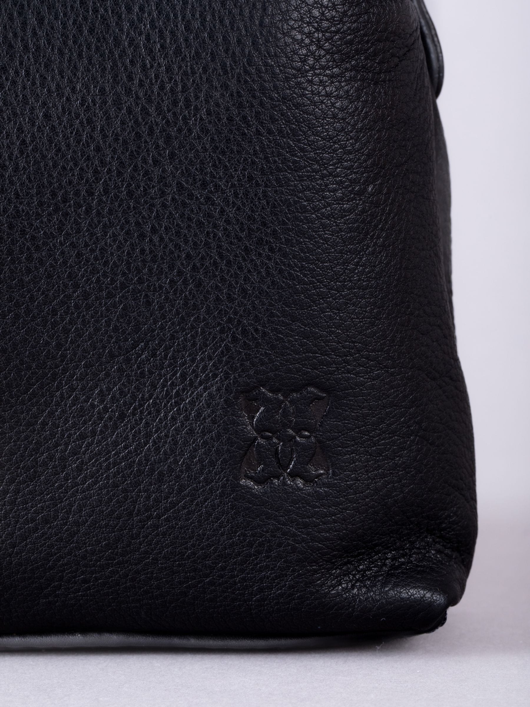 Lakeland Leather black Eden cross-body bag - British product
