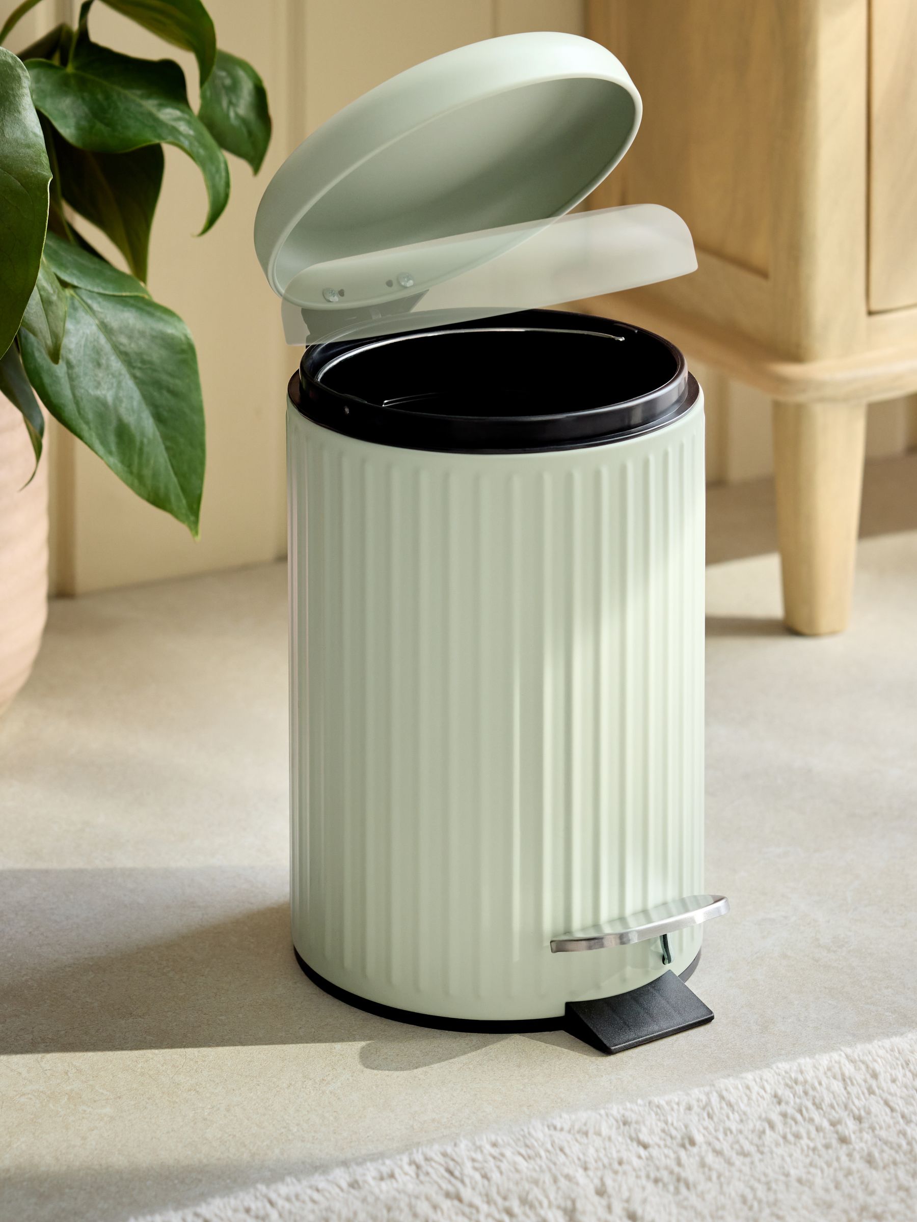Green Sage Rib Soft Close 3 Litre Pedal Bin