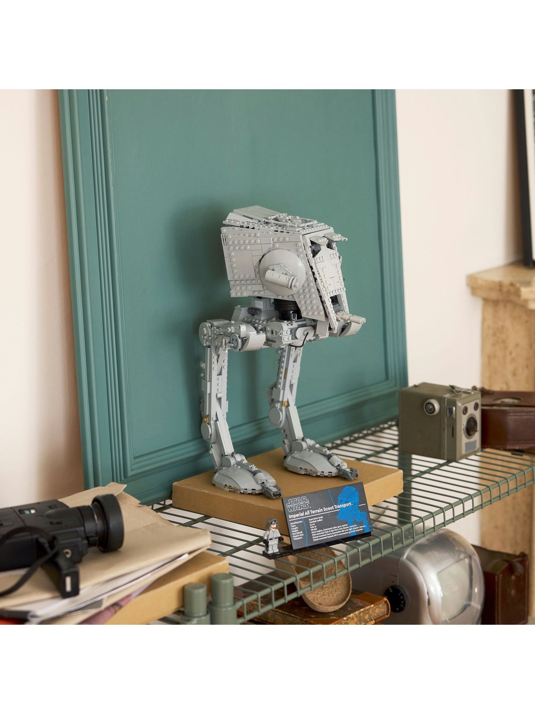 LEGO Star Wars AT-ST Walker building set 48cm, UK version