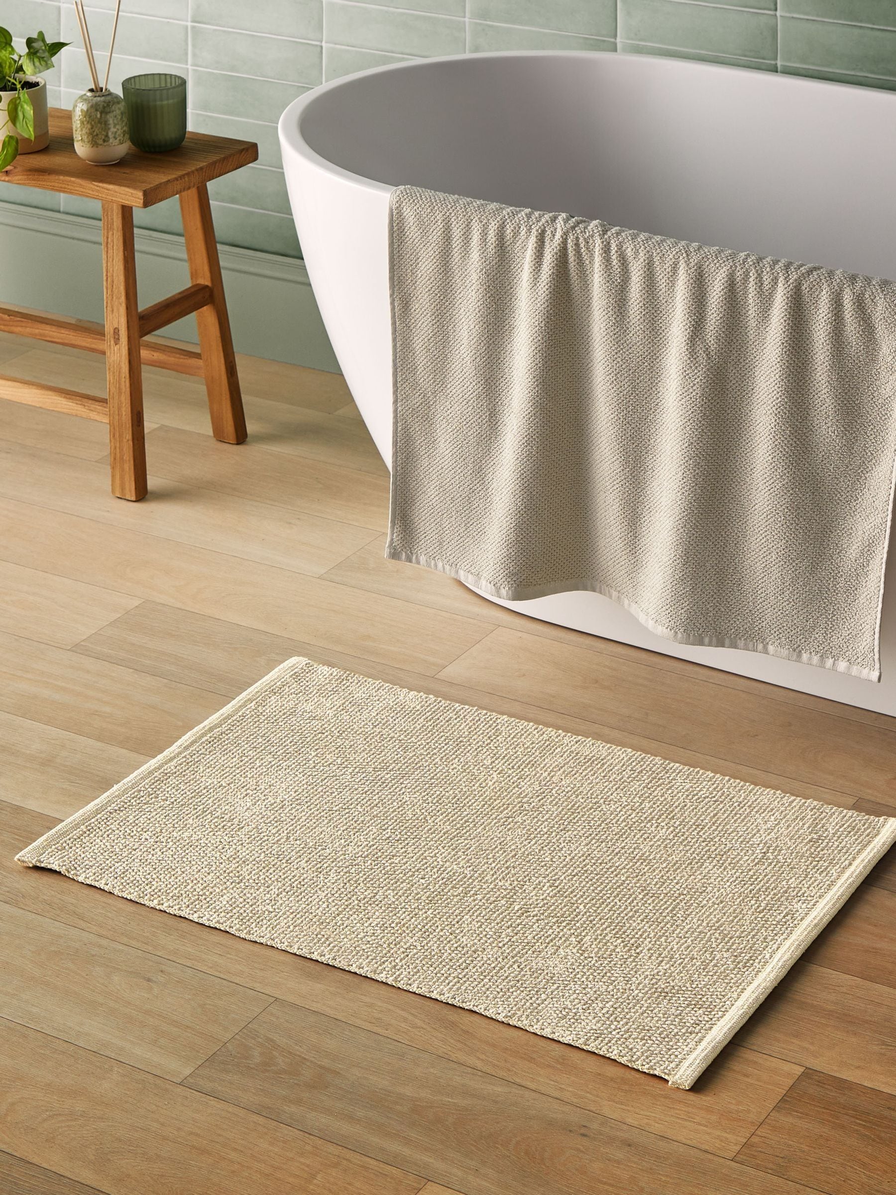 Silentnight Green Textured Knot Bath Mat