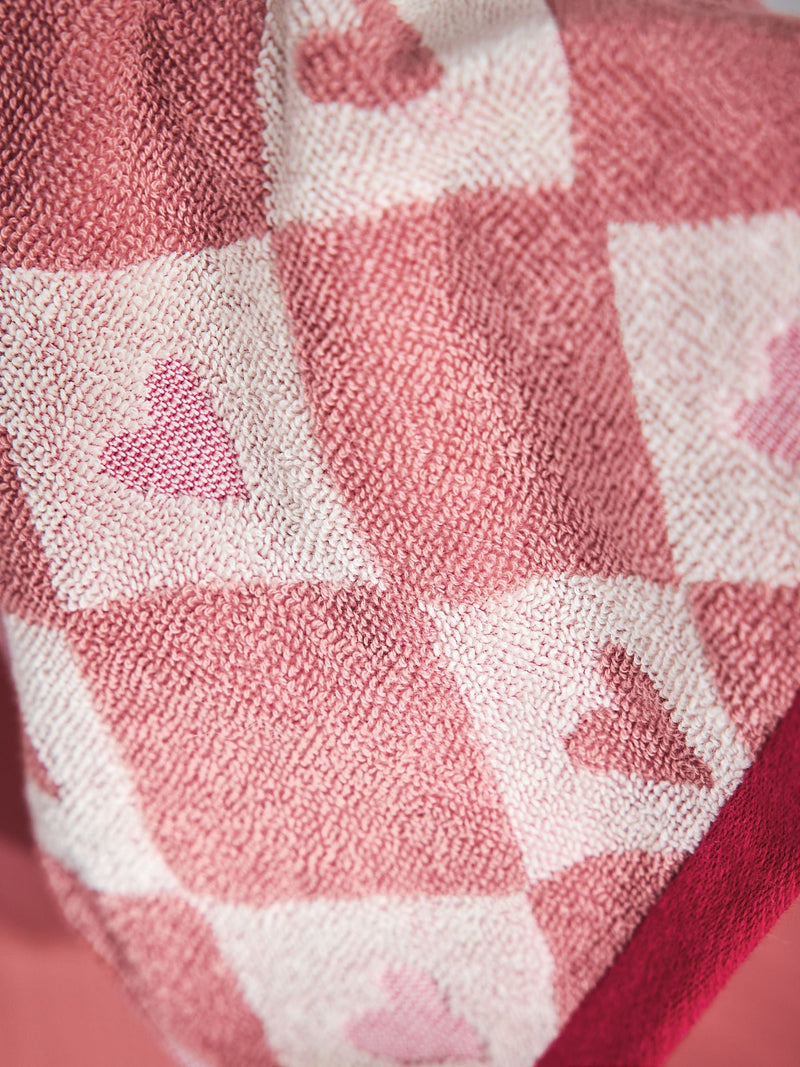 Heart face cloths pink set of 2, imported from the UK